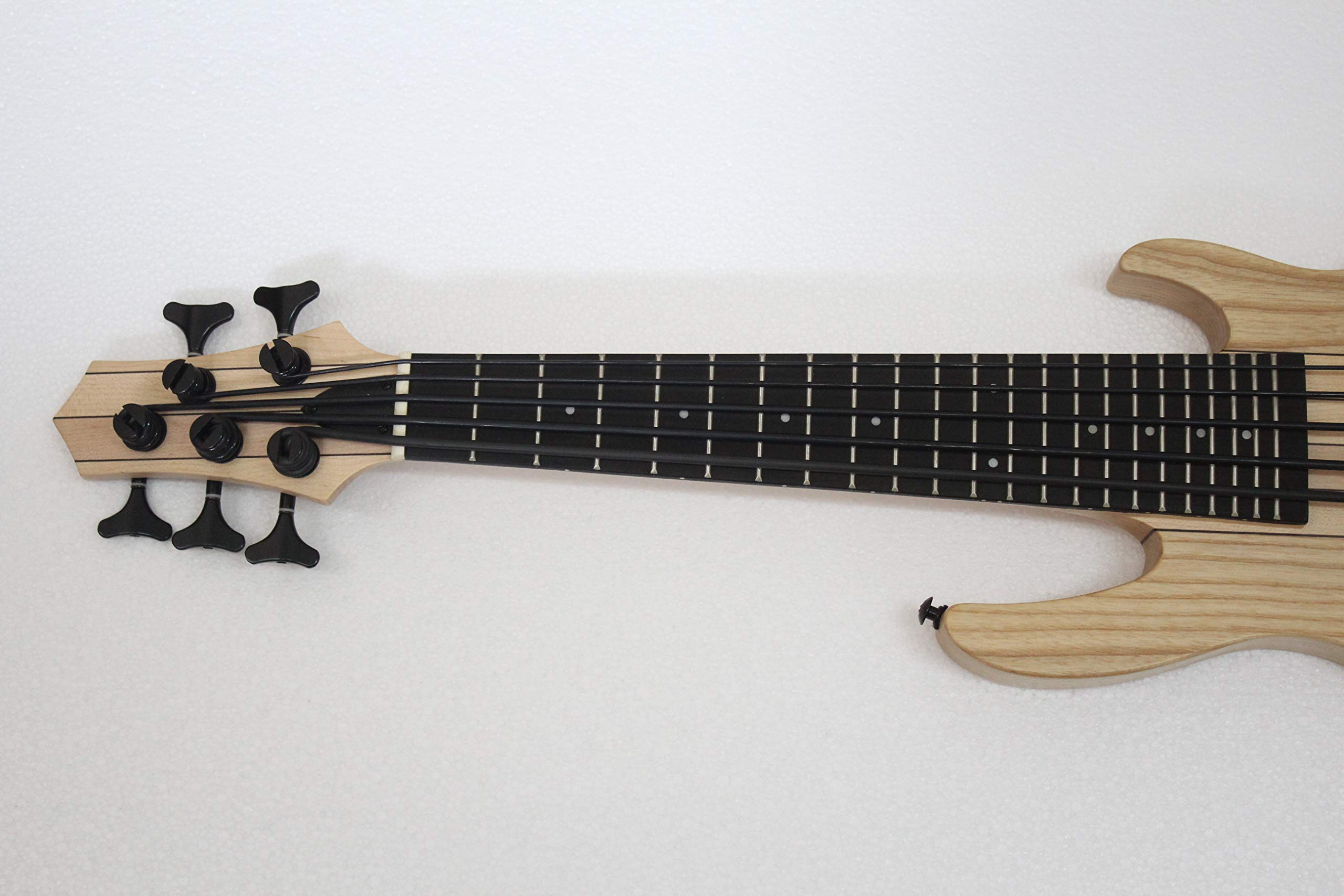 Mini 5-String Electric Bass Ukulele - Portable Travel Uke for Beginners & Professionals - Perfect for Live Performances, Studio Recording & Home Practice