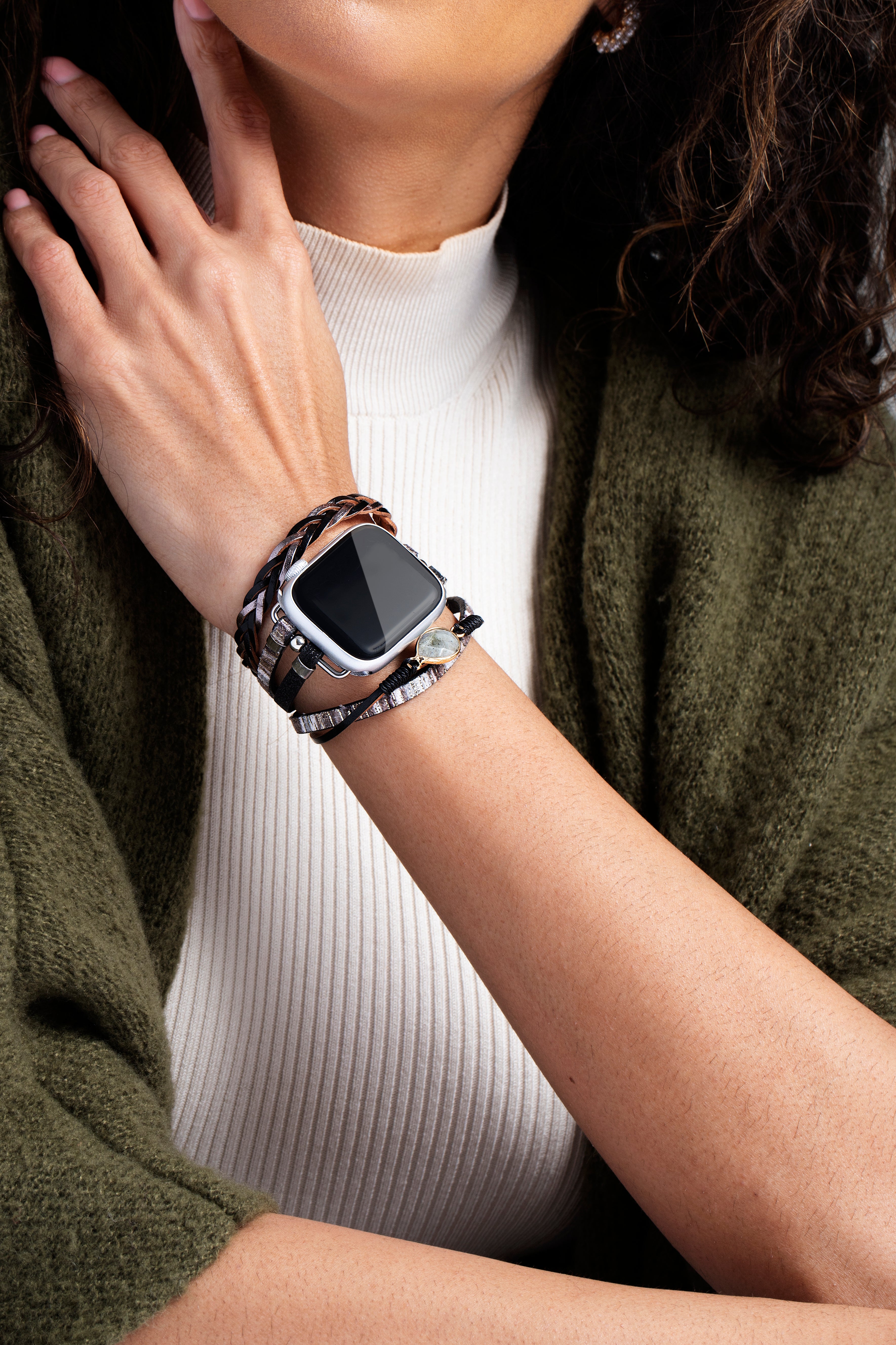 Handmade Bohemian Leather Apple Watch Band - Adjustable Strap for Women & Men - Perfect for Casual, Office & Outdoor Activities