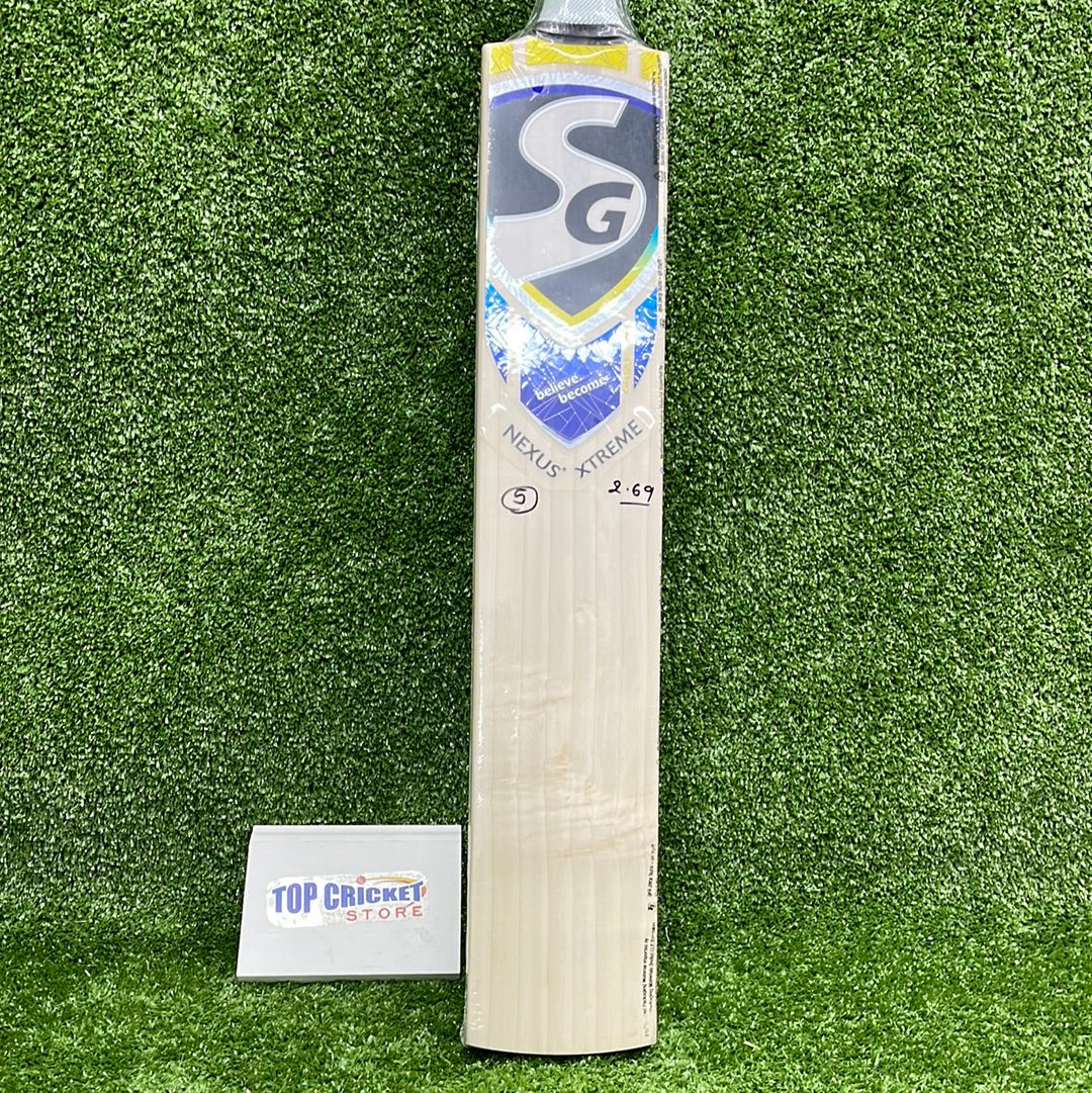 SG Nexus Xtreme Junior/Youth Cricket Bat - Lightweight English Willow for Kids & Teens - Perfect for Practice, Training & Matches