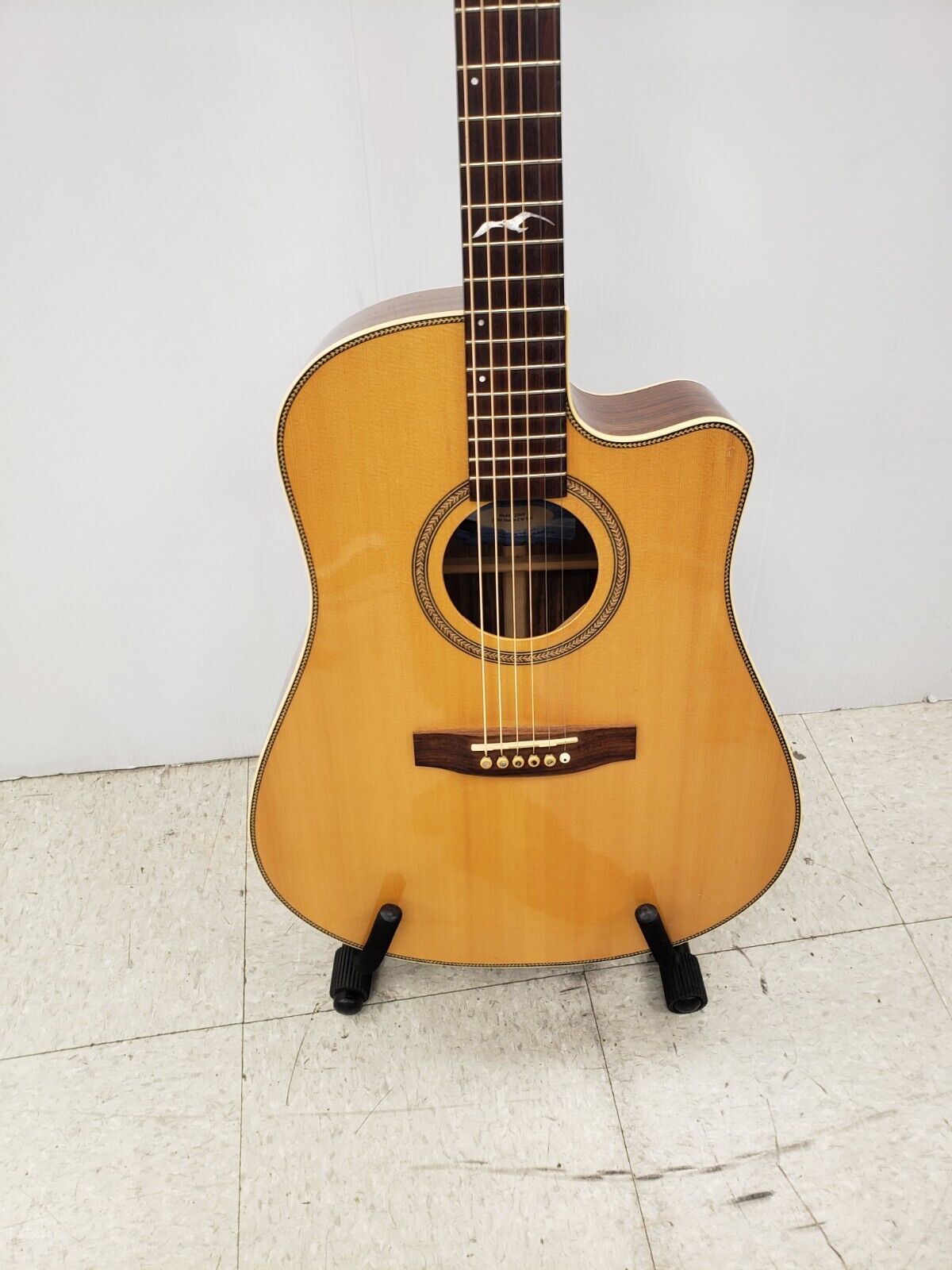 Seagull 22601 Acoustic Guitar - Premium Handcrafted Solid Wood Guitar for Beginners & Professionals - Perfect for Home, Studio & Live Performances