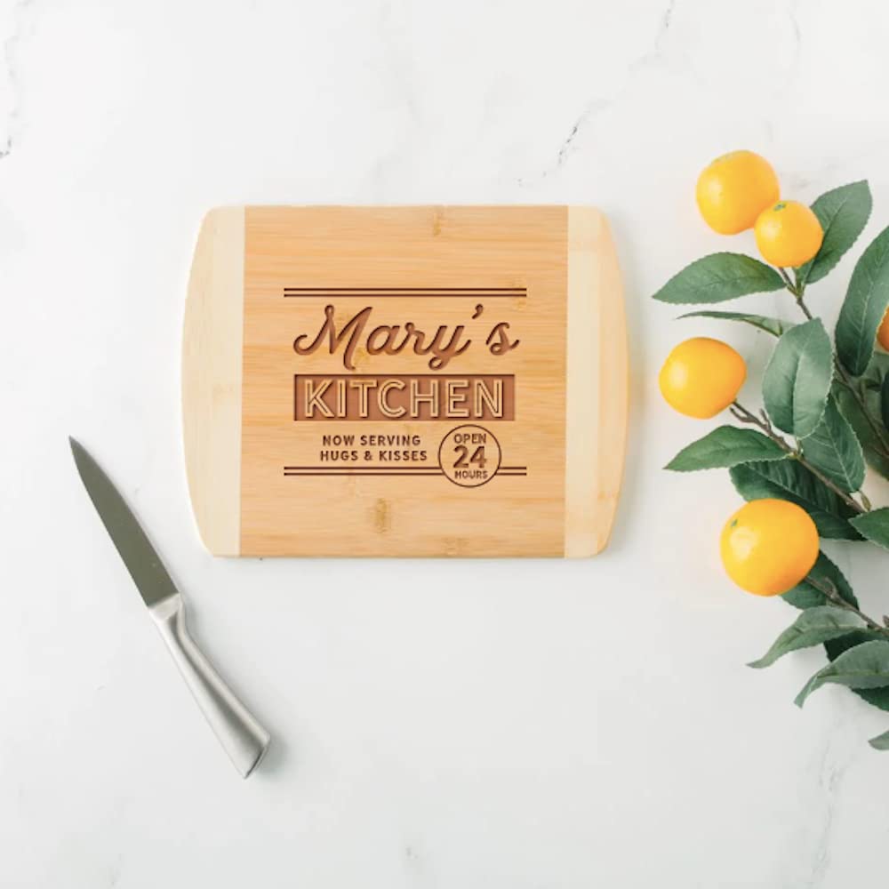 Personalized Wooden Cutting Board for Mom - Custom Engraved Kitchen Gift for Mother's Day, Birthday, Wedding - Unique Present from Daughter - Perfect for Cooking, Baking, and Home Decor