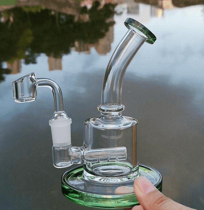 Premium Thick Glass Dab Rig with Quartz Banger - 10mm/14mm Water Pipe for Concentrates | Smooth & Durable Design for Home Use or Travel