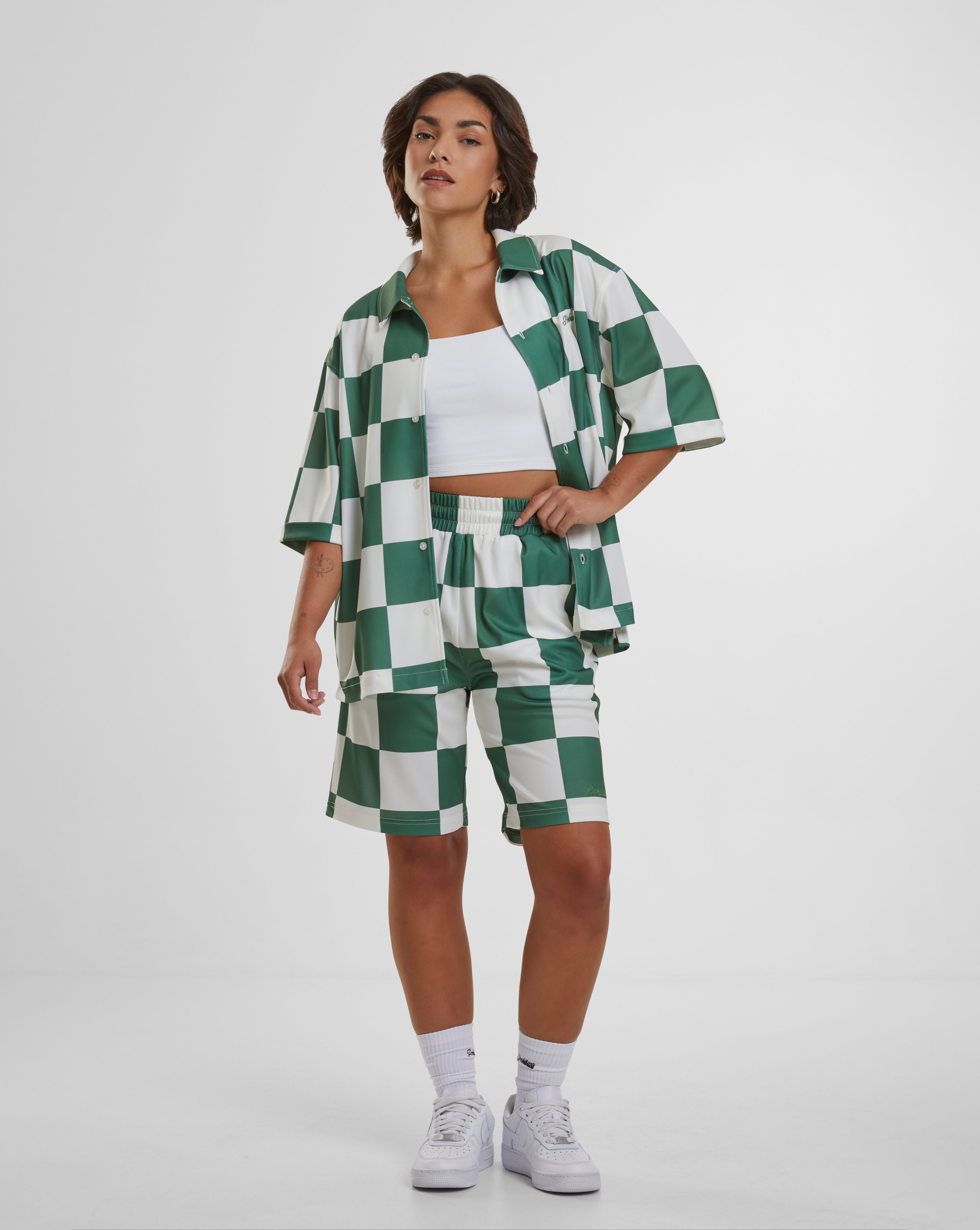 Stylish Green Checkered Shirt for Men & Women - Casual Button Down Plaid Shirt - Perfect for Outdoor Activities, Date Nights & Office Wear