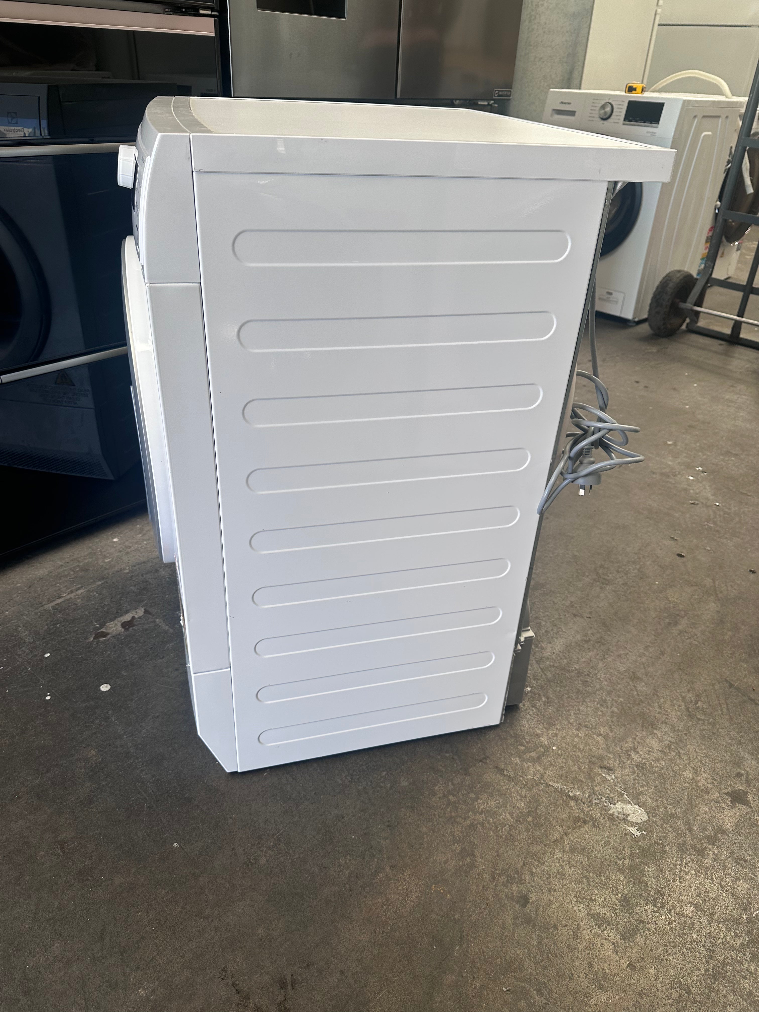 Electrolux 7kg Condenser Dryer - Energy Efficient & Quiet | Refurbished Like New | Perfect for Small Apartments & Laundry Rooms
