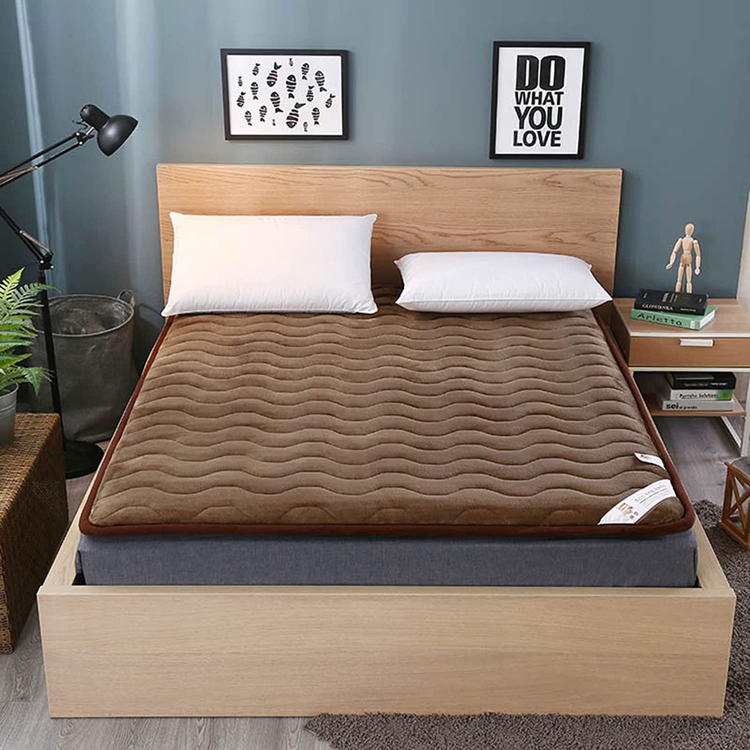 HJZHBSX Japanese Futon Mattress - Portable Tatami Floor Mat, Soft Breathable Guest Sleeping Pad, Roll-Up Memory Foam Mattress (Brown, 47x79 inches) - Perfect for Small Spaces, Guest Rooms, Camping & Dorm Rooms