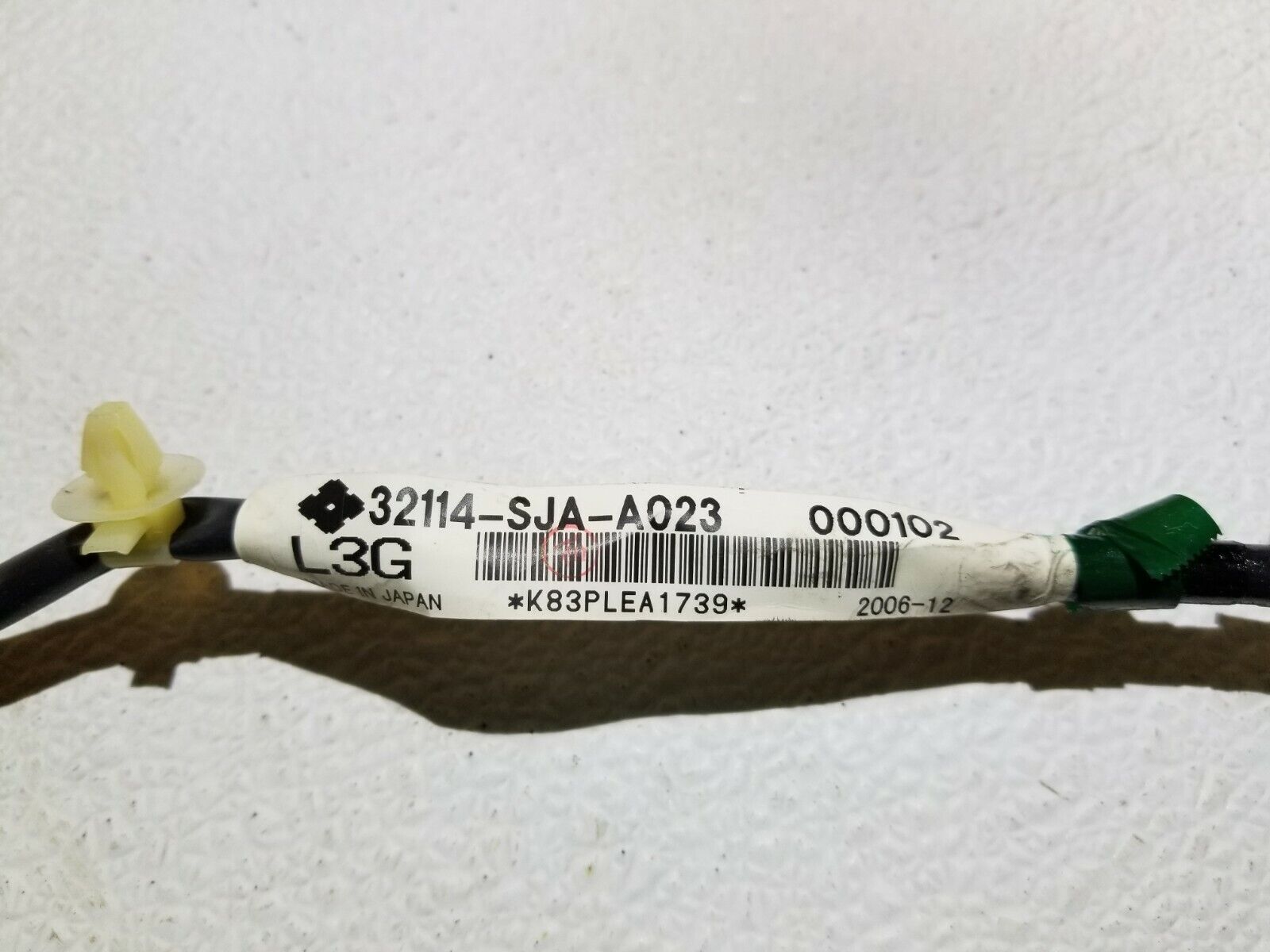 05-08 Acura RL Center Console Wire Harness 32114-SJA OEM Replacement - Perfect for Car Audio Installation & Interior Lighting Upgrades