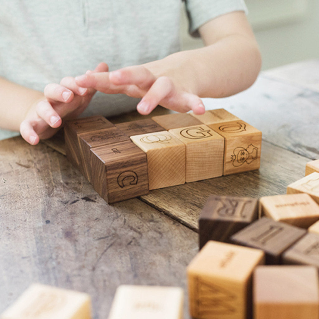 Wooden Alphabet Blocks for Kids - ABC Learning Toys with Pictures - Perfect for Preschool Education & Early Childhood Development