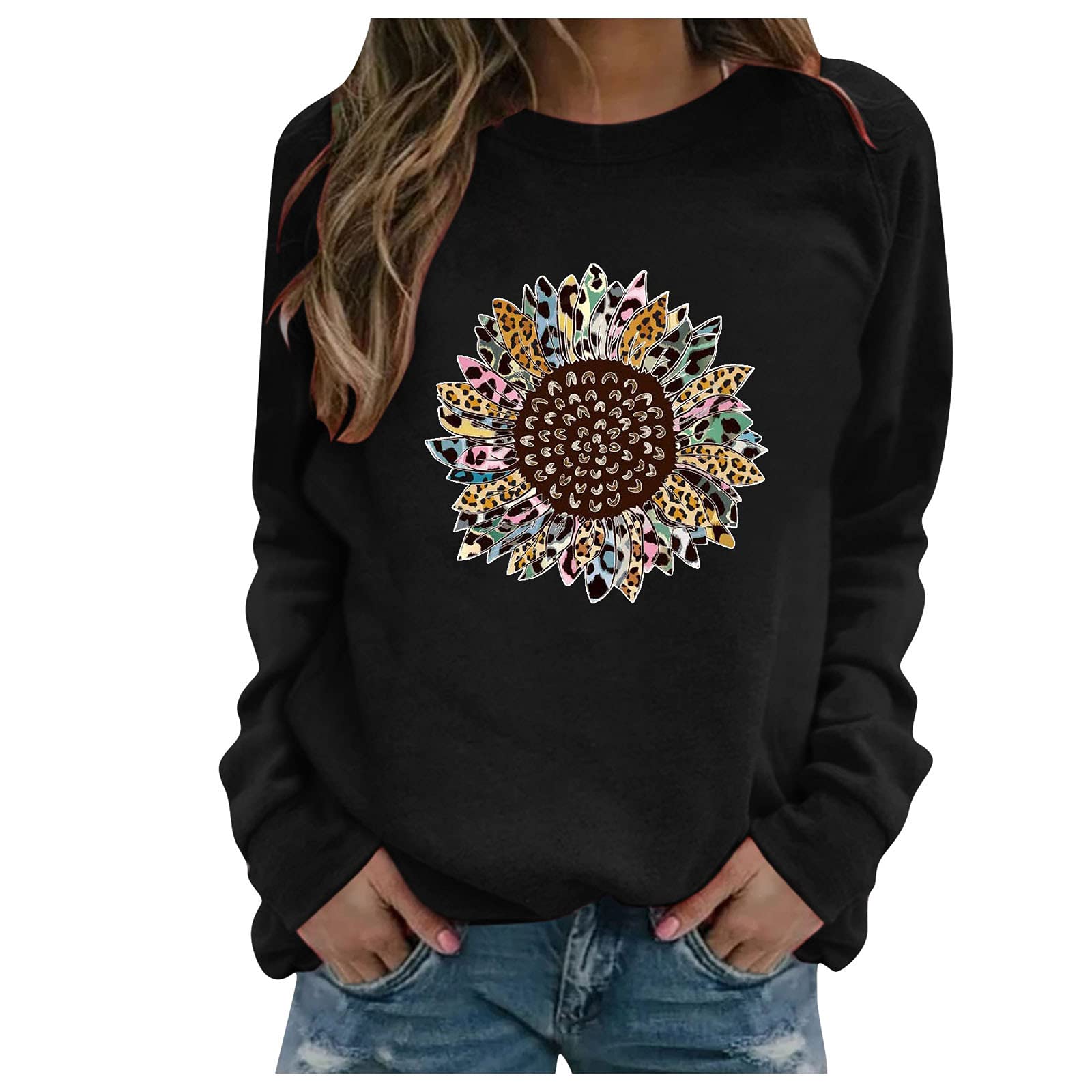 Trendy Women's Tie Dye Sweatshirts & Hoodies - Long Sleeve Crewneck Pullover for Summer & Fall | Casual Wear, Street Style, Loungewear & Outdoor Activities