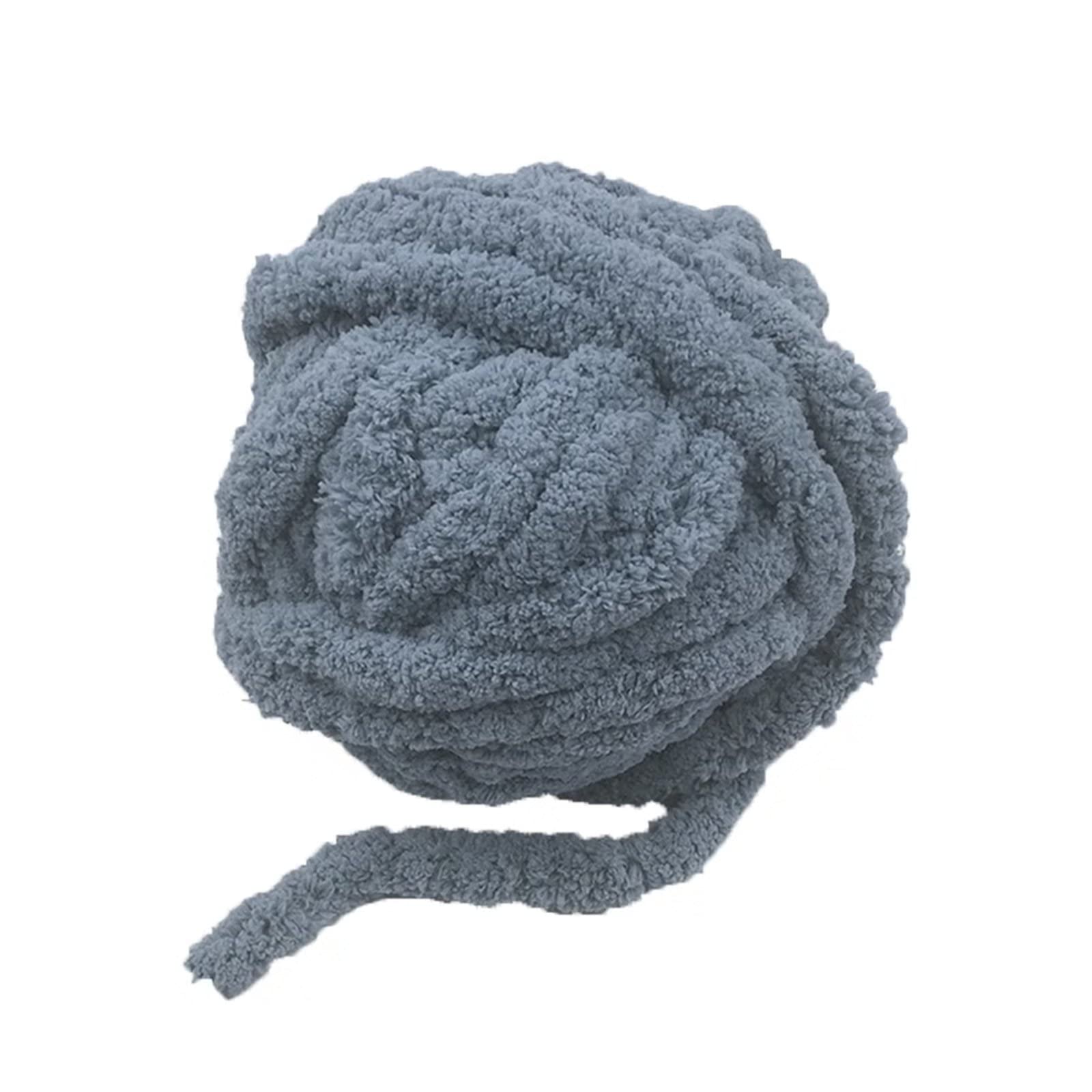 Soft Chunky Chenille Yarn for Arm Knitting - Super Bulky Grey Yarn for Handmade Blankets, Scarves & Home Decor - Perfect for DIY Crafts, Cozy Winter Projects & Gift Making