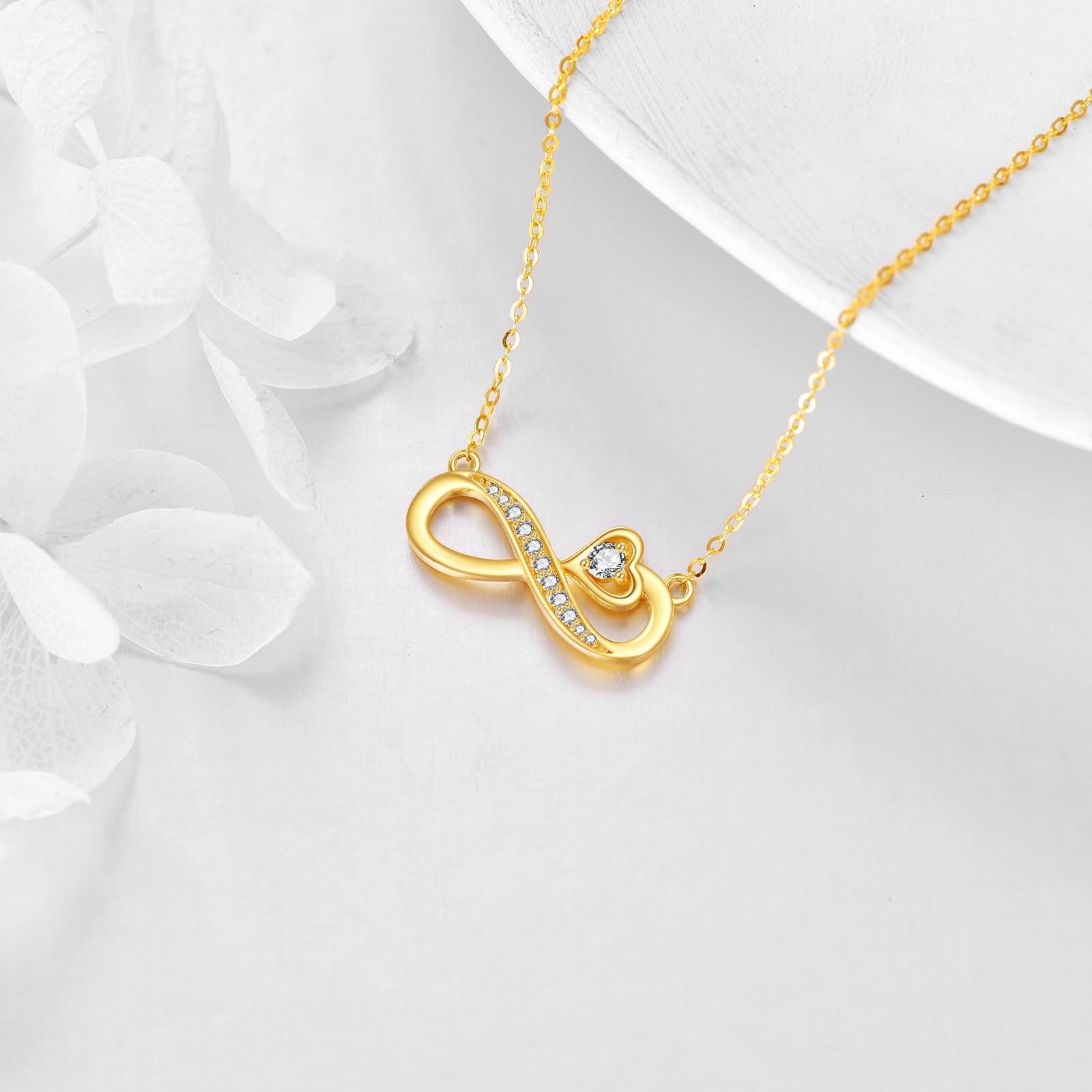 14K Gold Moissanite Infinity Love Heart Pendant Necklace for Women - Elegant Jewelry Gift for Anniversary, Valentine's Day & Special Occasions
