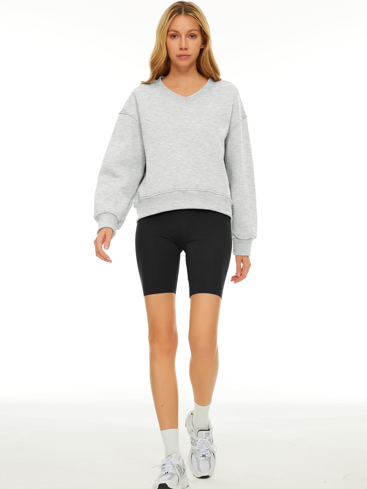 AUTOMET Women's Cropped Fleece Pullover Sweatshirt - Soft Fall Fashion Crop Sweater for Casual Outfits & Layering (2025 Trend) | Perfect for Coffee Dates, Weekend Errands & Autumn Styling
