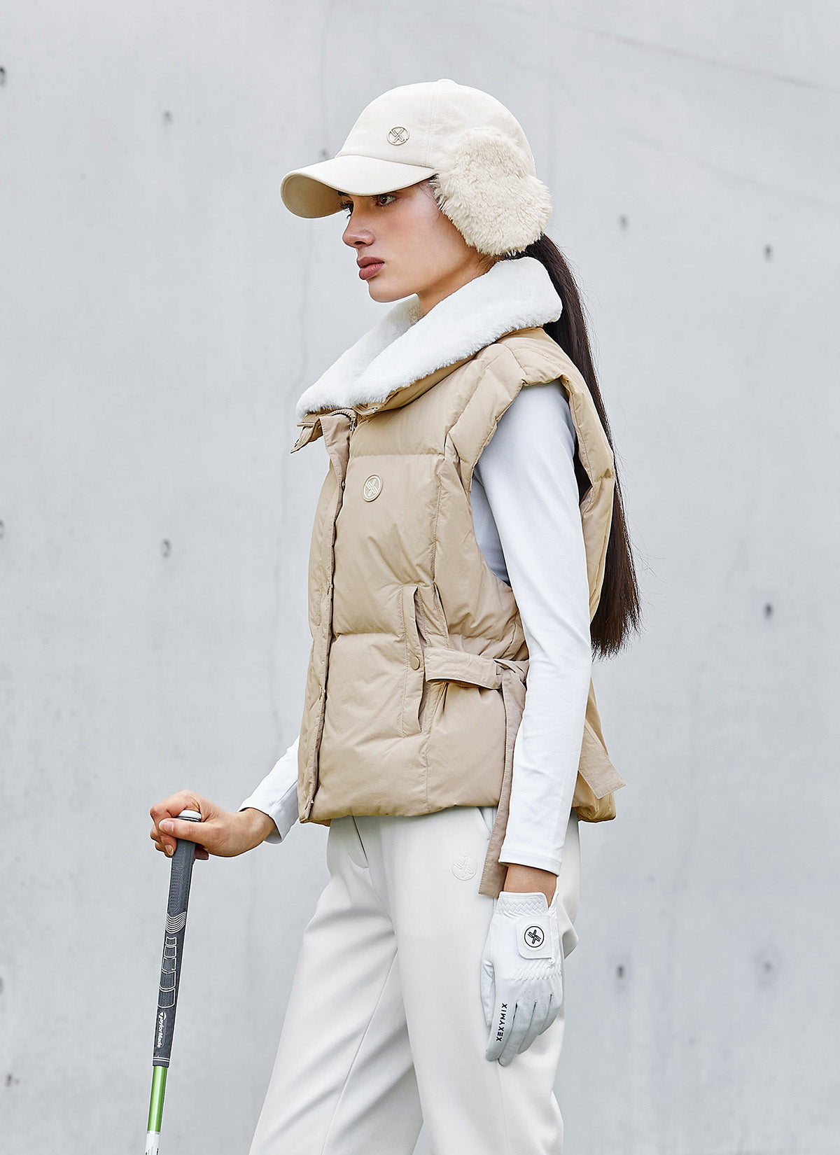 Women's Faux Fur Collar Goose Down Vest - Warm Winter Puffer Jacket for Outdoor Activities, Hiking & Casual Wear