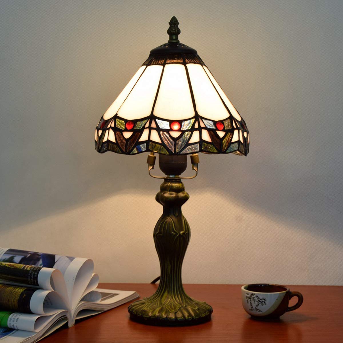 8 Inch Tiffany Style Table Lamp - Stained Glass Bedside Night Light for Bedroom, Living Room, Kids Room & Restaurant - Vintage Retro Desk Lighting for Home Decor & Ambiance
