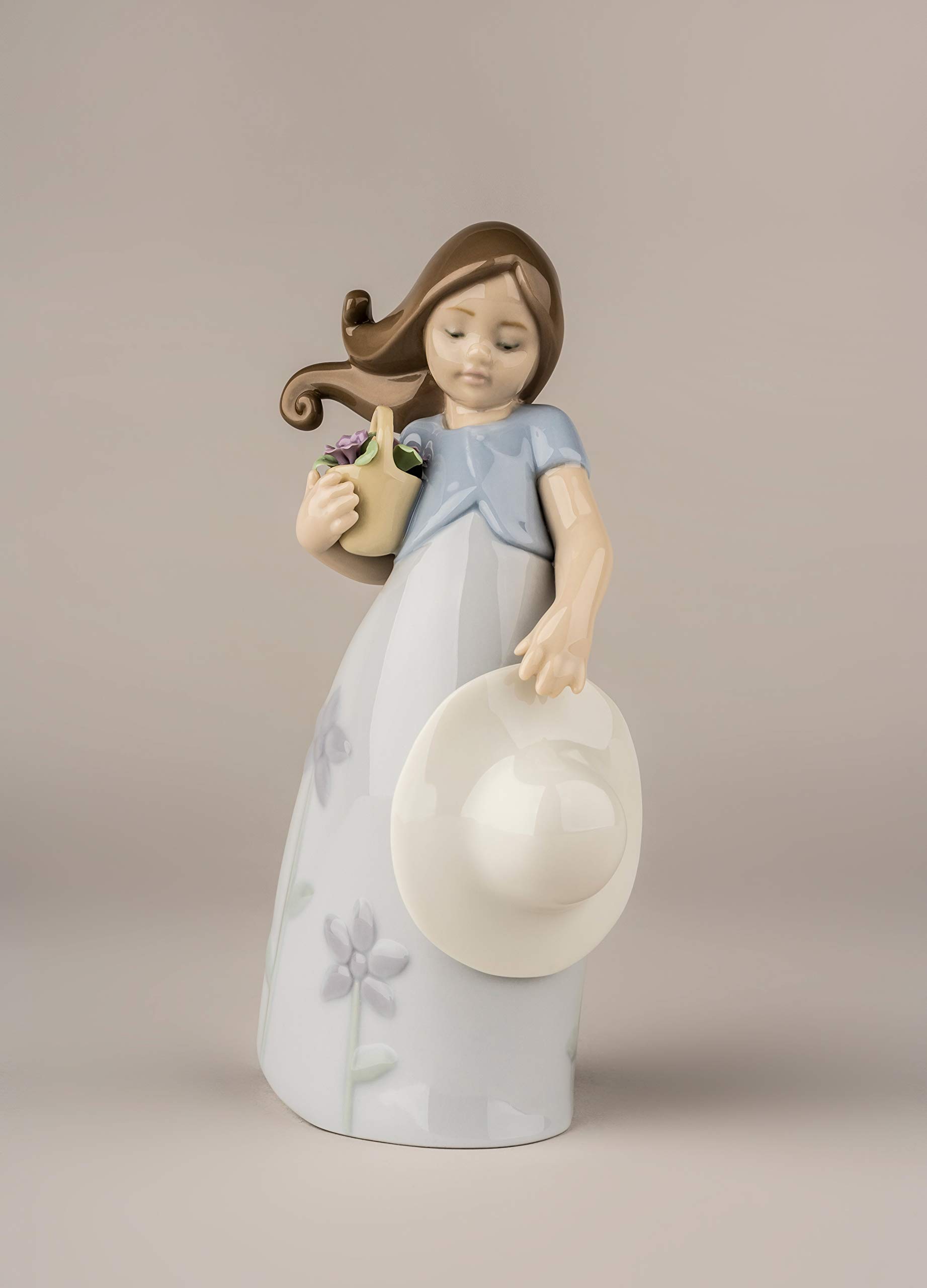 LLADRÓ Little Violet Girl Porcelain Figurine - Elegant Collectible Home Decor for Living Room, Bedroom & Office Display