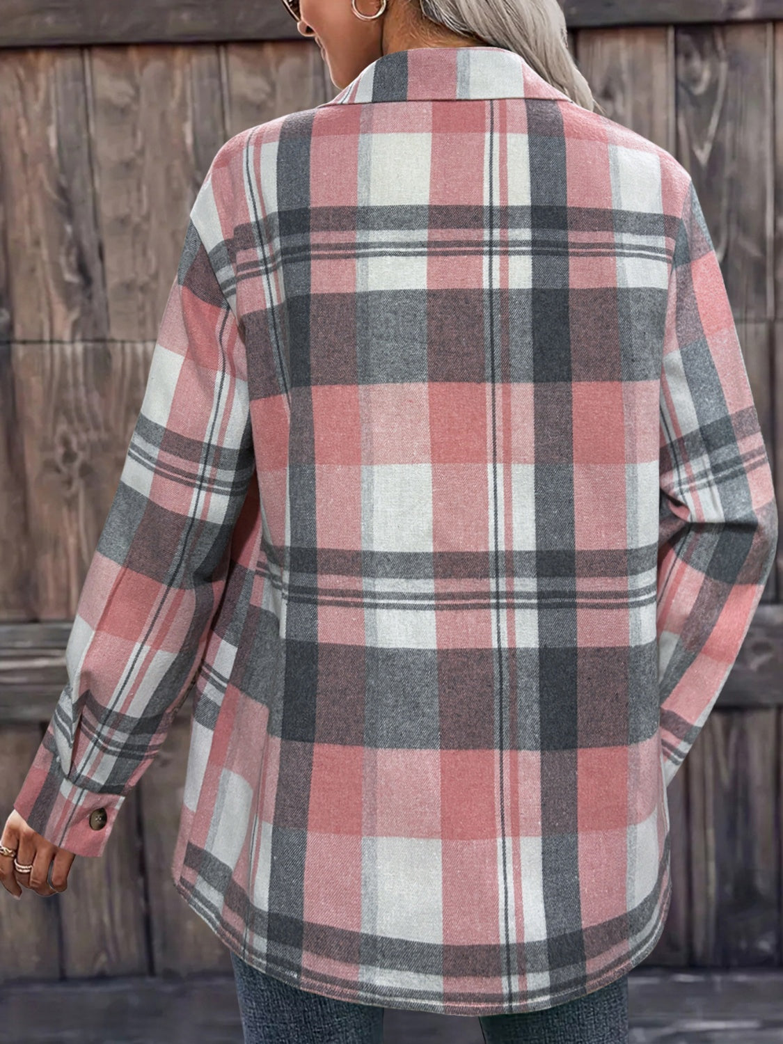 Stylish Plaid Collared Shacket with Pockets - Perfect for Fall Layering & Outdoor Adventures