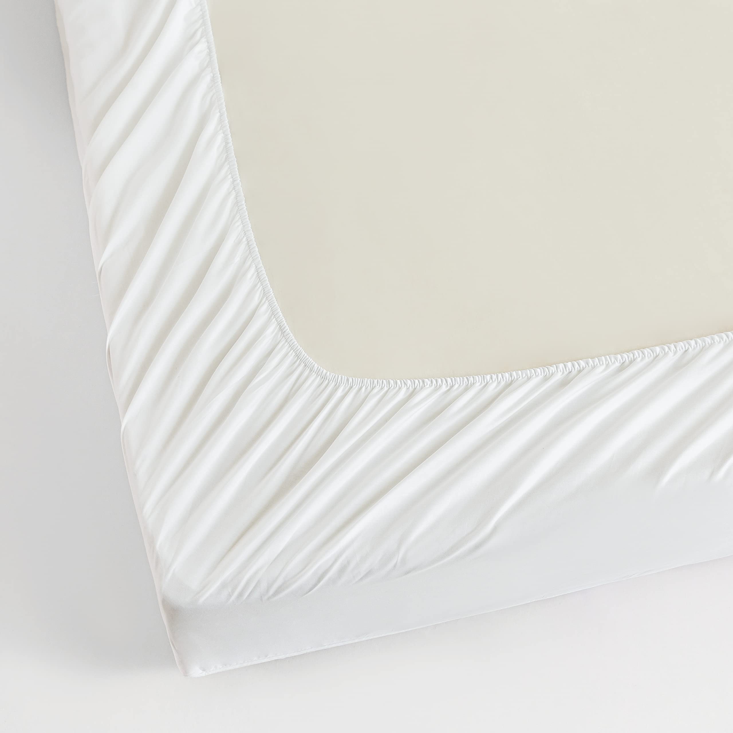 SUSYBAO 100% Cotton Waterproof Mattress Protector Queen Size - 15 Inch Deep Pocket, Breathable Fitted Sheet, White - Perfect for Bedrooms, Guest Rooms & Dormitories