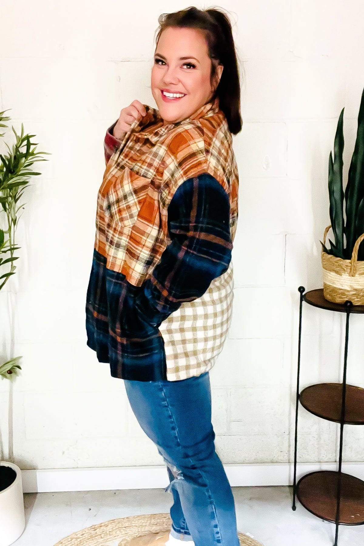 Stylish Multicolor Plaid Snap Button Shacket for Women - Trendy Fall & Winter Layering Piece for Casual Outfits and Outdoor Activities