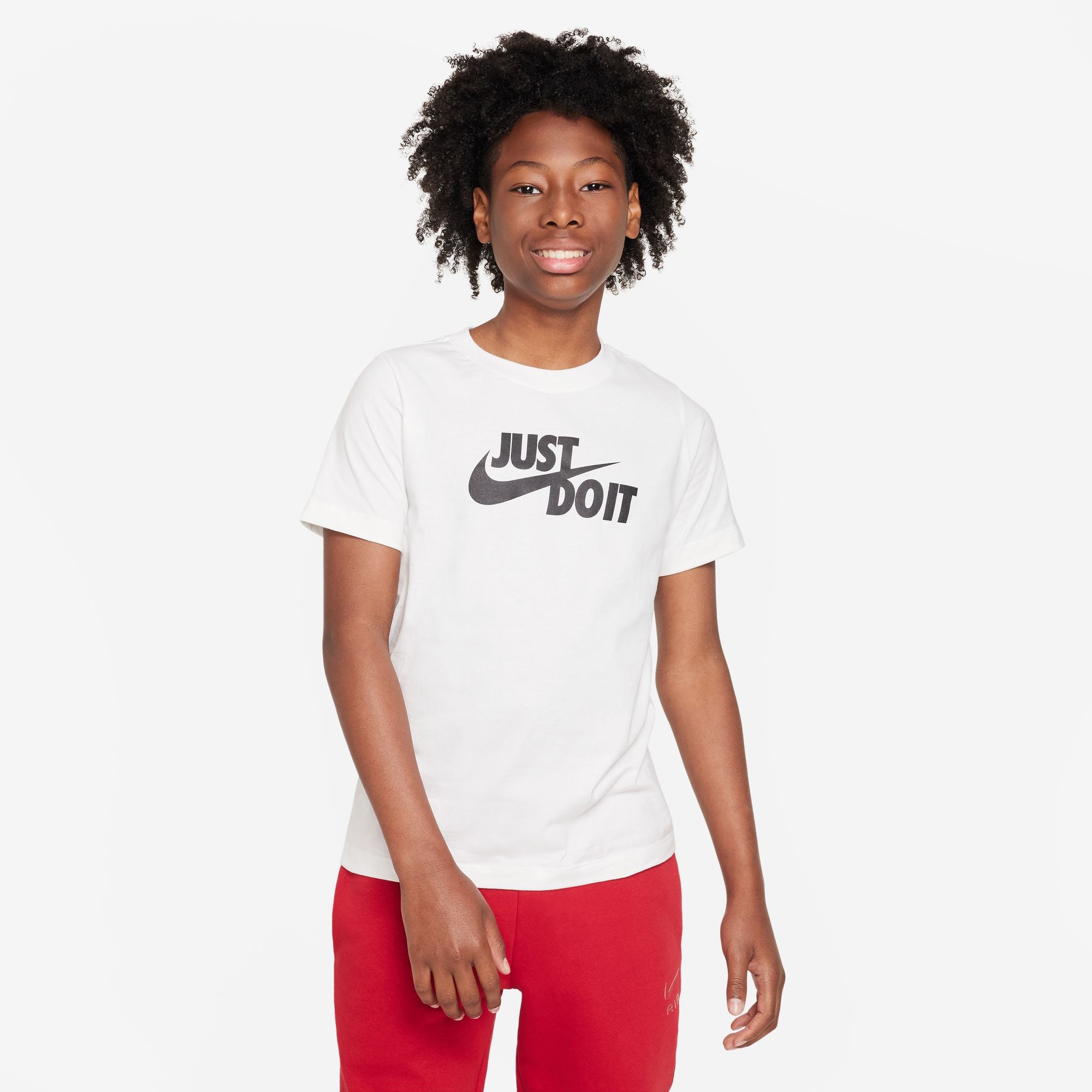 Nike Boys' Youth Sports T-Shirt - Breathable & Comfortable for Running, Soccer, and Gym Workouts