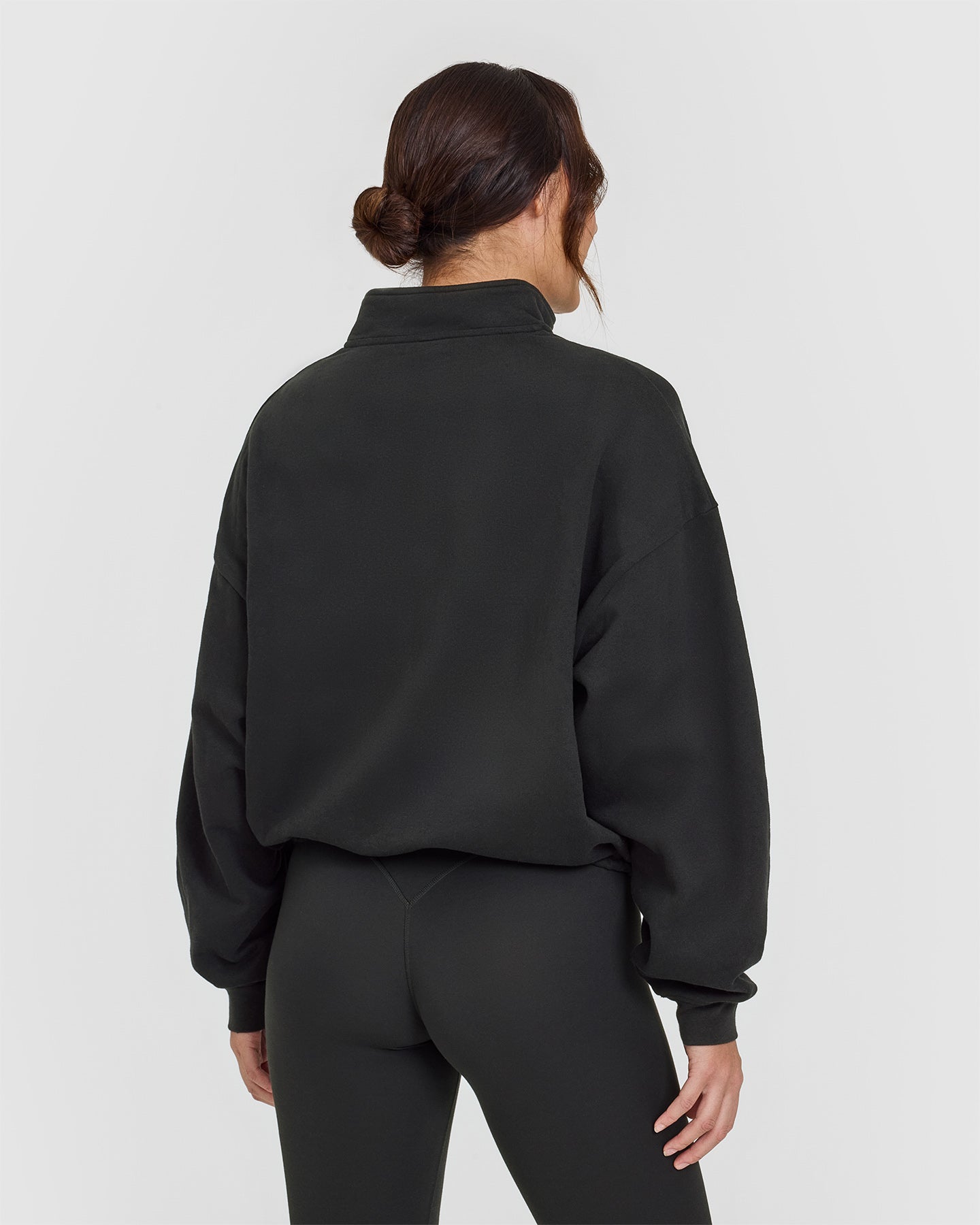 Mid Weight 1/4 Zip Sweatshirt for Men & Women | Soft Black Pullover Fleece Top | Perfect for Casual Wear, Outdoor Activities & Layering in Cool Weather