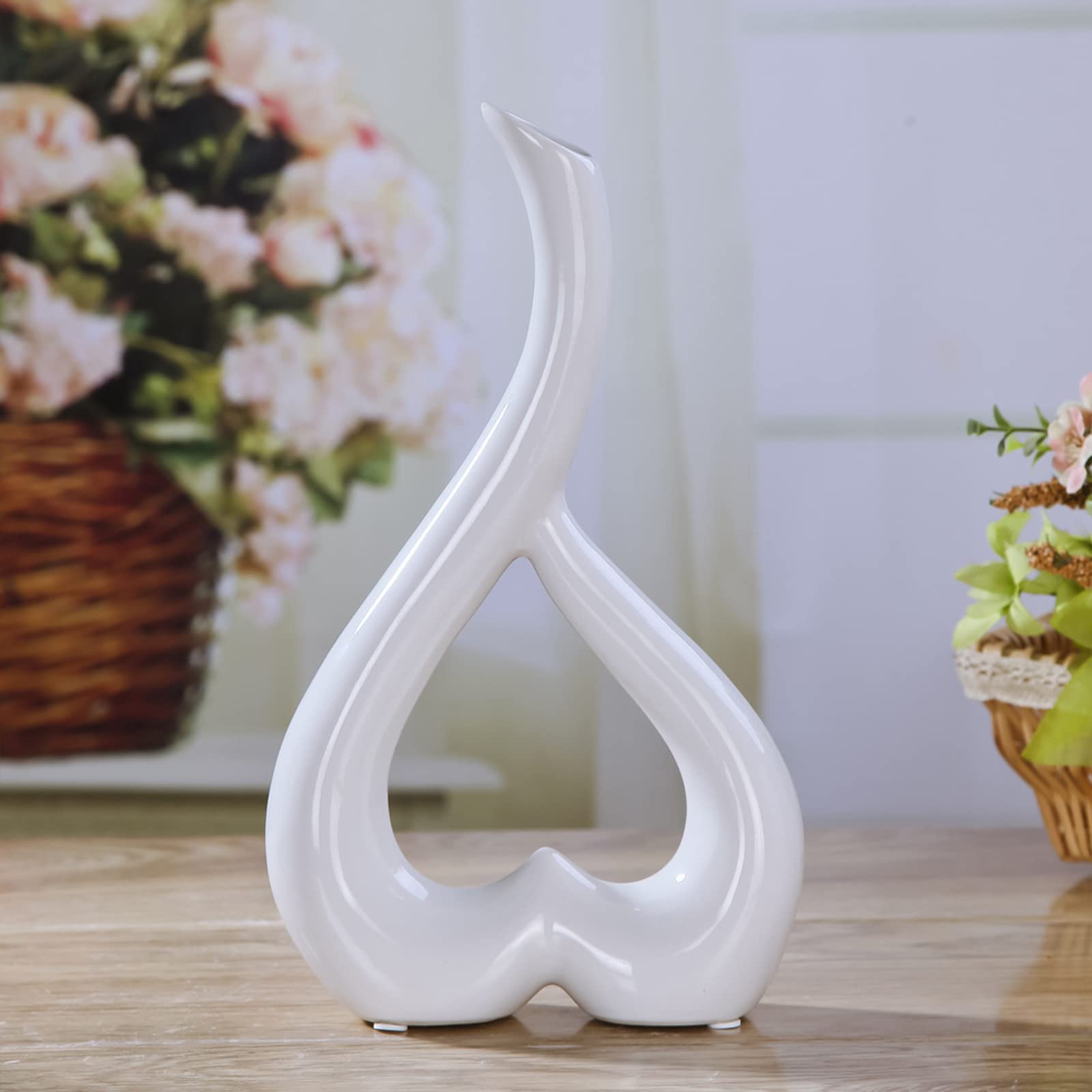 White Ceramic Heart Shaped Vase - 10.2x5.9 Inch Modern Geometric Decorative Centerpiece for Home, Office, Party & Wedding Decor | Elegant Desktop Sculpture Art for Tabletop Display & Gift Giving