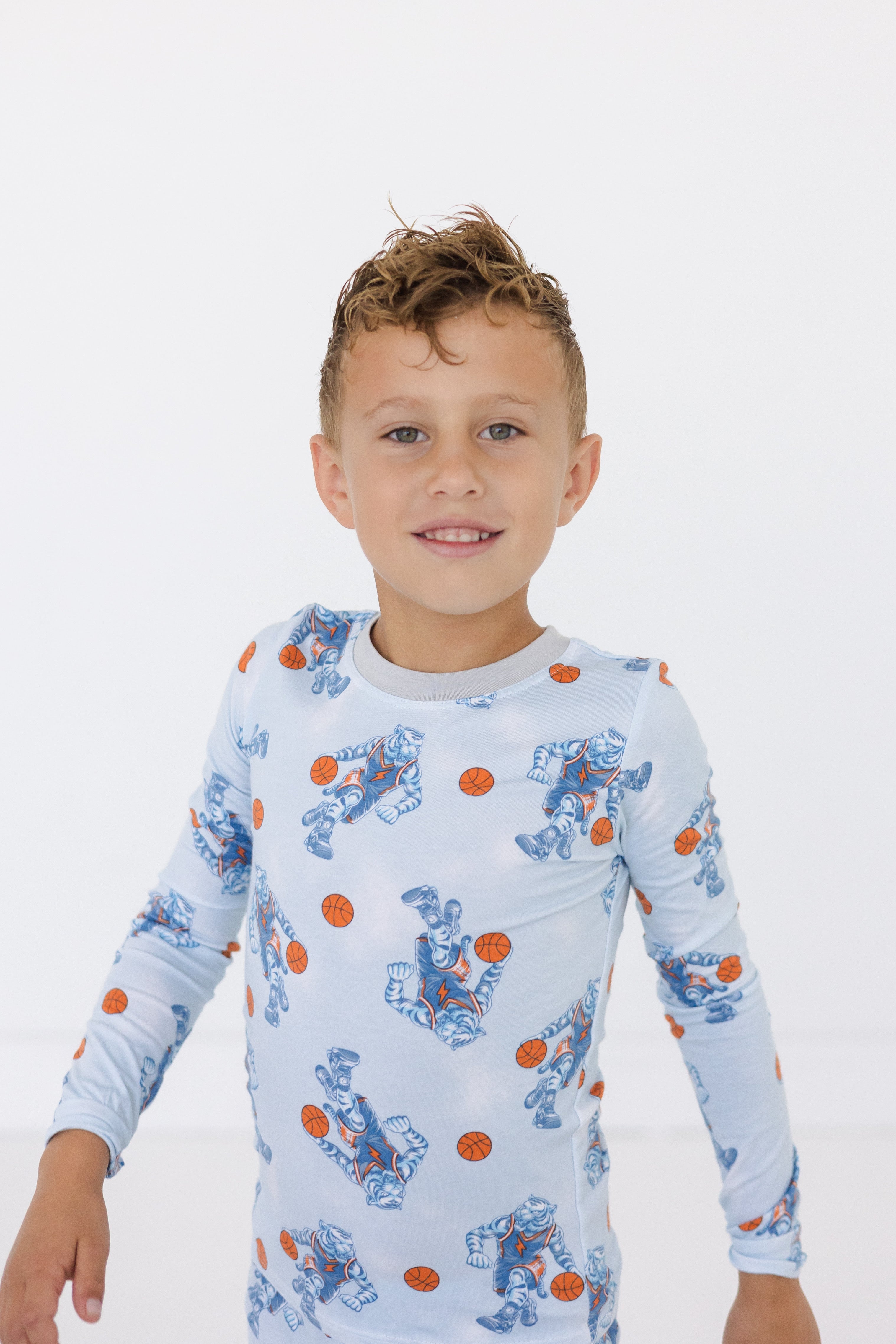 **Dribble Pajama Set for Women - Soft & Comfortable Sleepwear - Perfect for Lounging, Sleeping & Relaxing at Home**