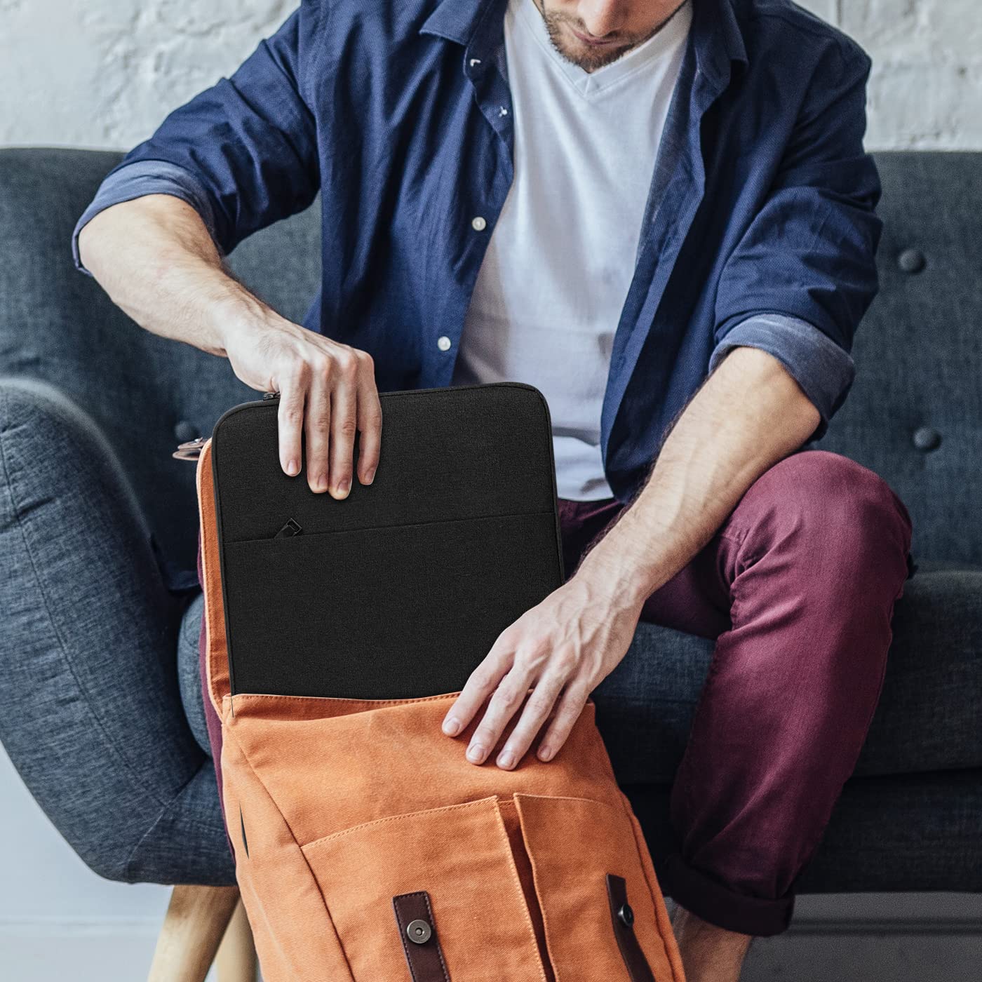 Chelory 13-14 Inch Laptop Sleeve for MacBook Air/Pro, Notebook & Tablet Protective Case - Shockproof & Water-Resistant Black Carrying Bag for Work, School & Travel