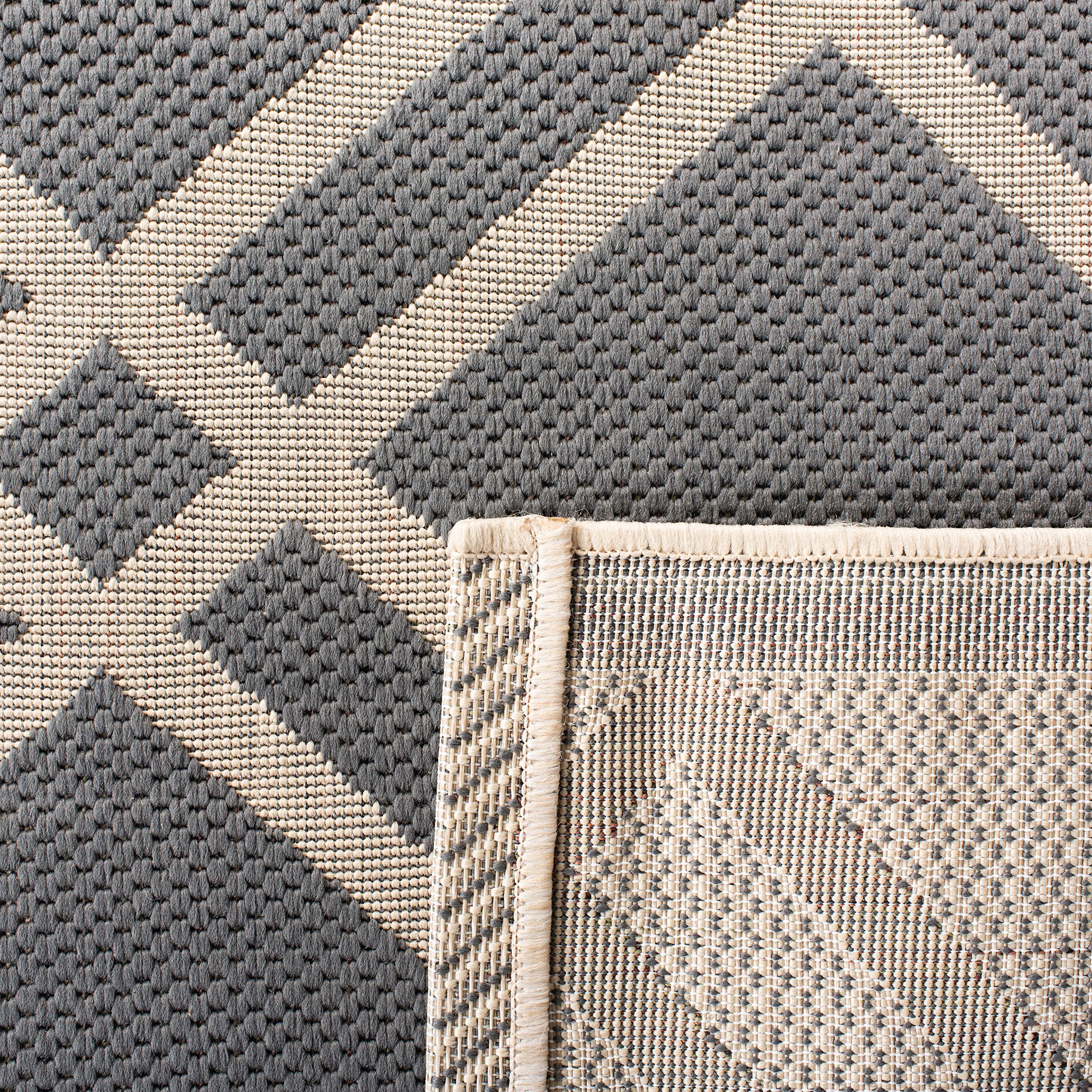SAFAVIEH Courtyard Collection 7'10