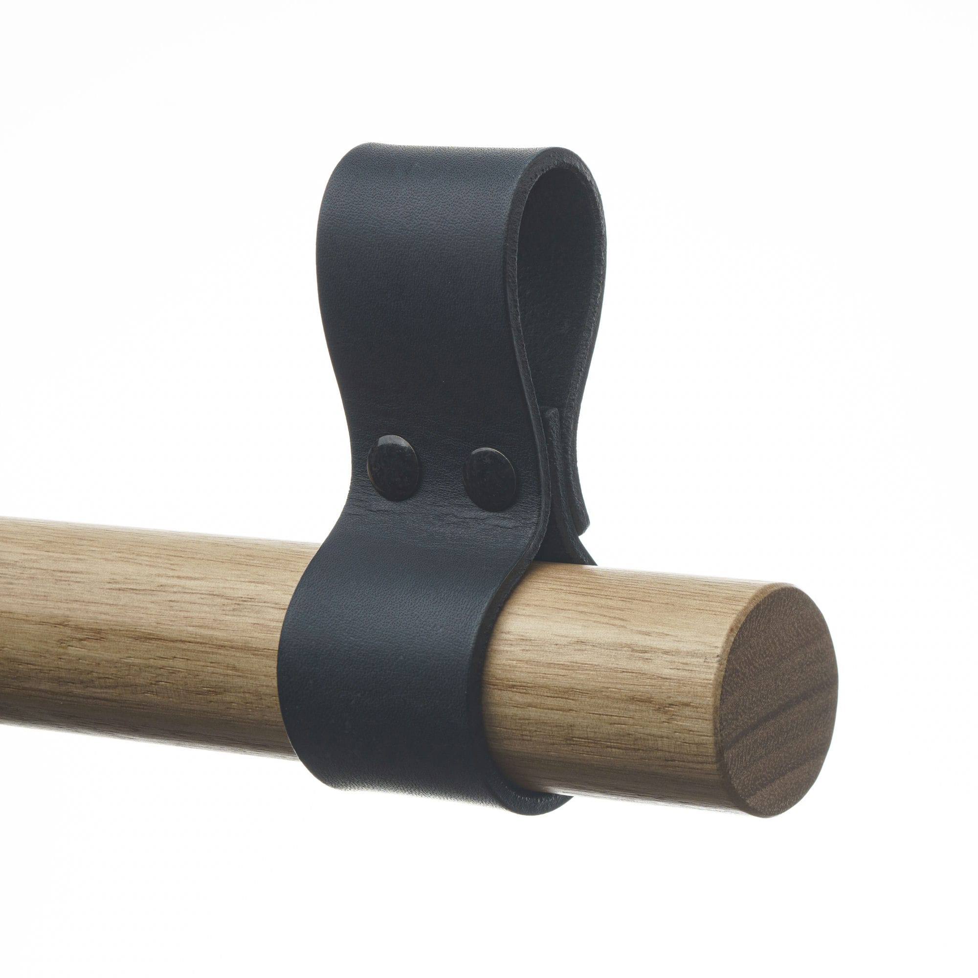 Premium 01 Leather Laundry Strap Set - Genuine Oak Wood Hanger - Perfect for Closet Organization & Gentle Garment Care
