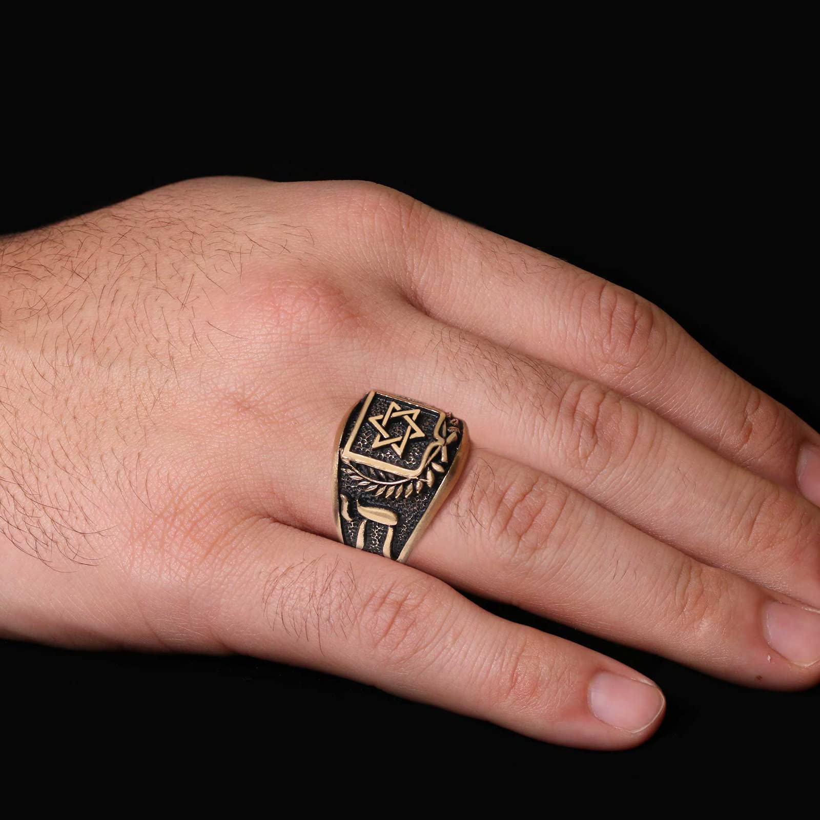 Star of David Ring - Jewish Star Jewelry with Custom Hebrew Engraving | Magen David & Shield of David Ring | Perfect for Hanukkah Gifts, Bar Mitzvah & Jewish Wedding Jewelry