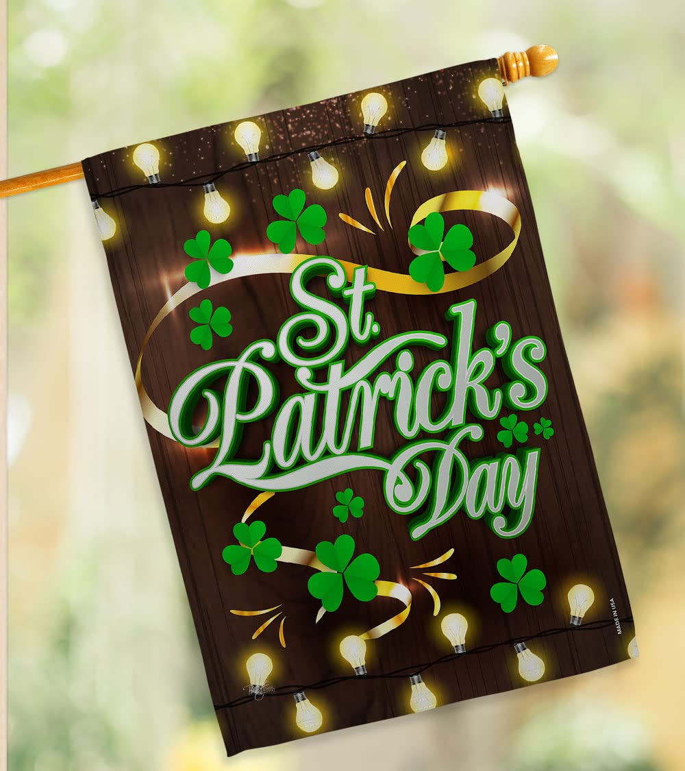 St Patrick's Day Decor Flags Set - House & Garden for Spring