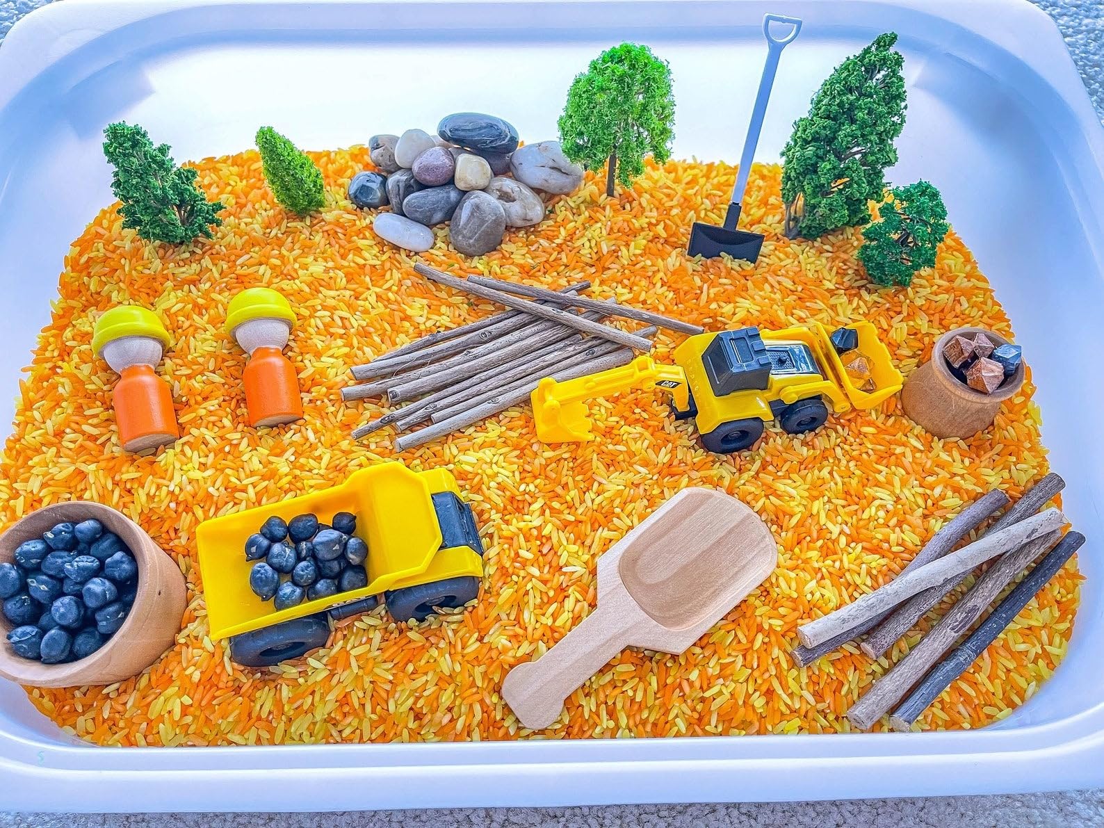 Montessori Sensory Bins for Kids - Construction Themed Sensory Toys for Preschoolers | Toddler Learning Activities, Fine Motor Skills Development & Early Education Play