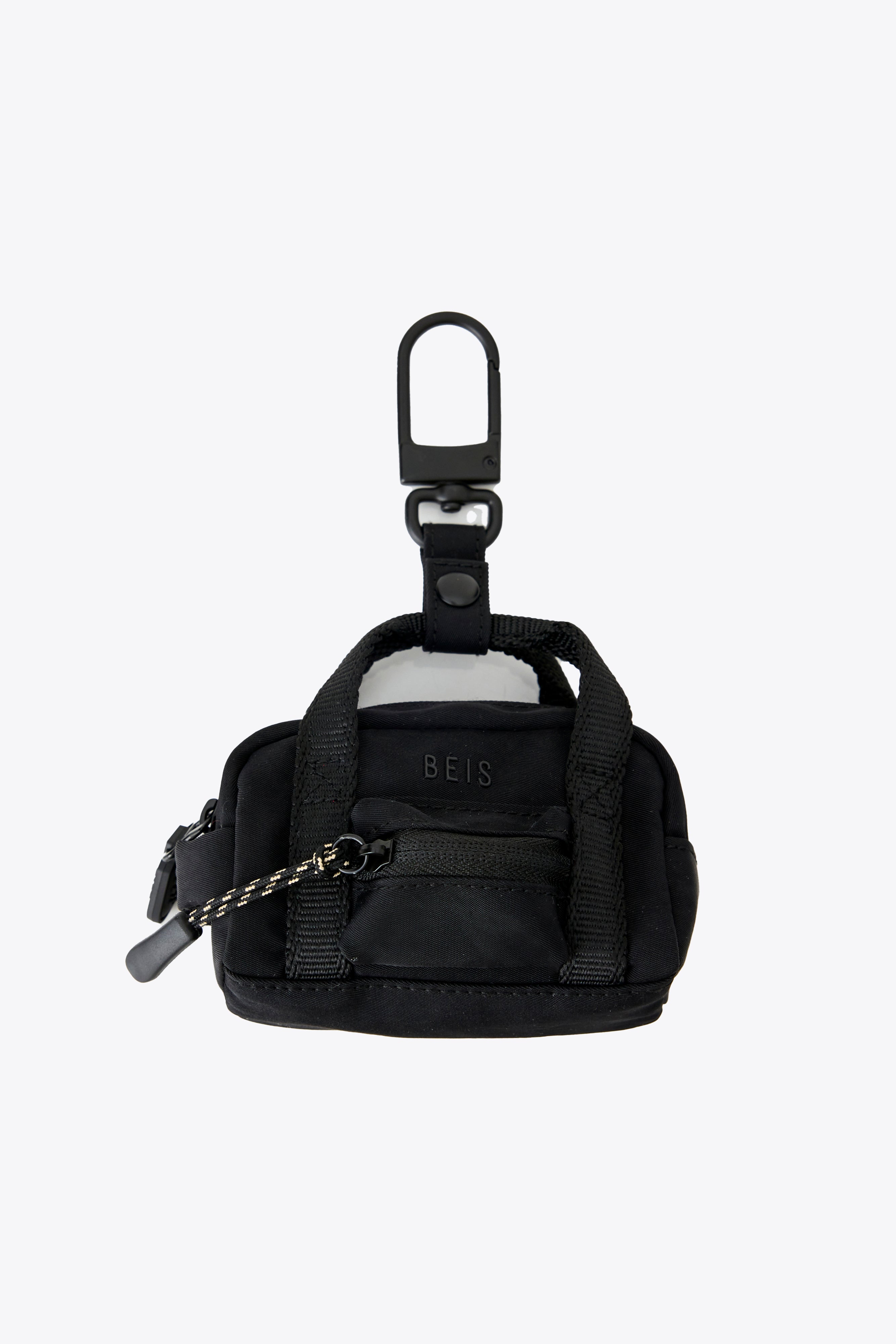 Black Sport Duffle Bag - Waterproof Gym Bag for Men & Women - Perfect for Travel, Workout, and Sports Gear Storage