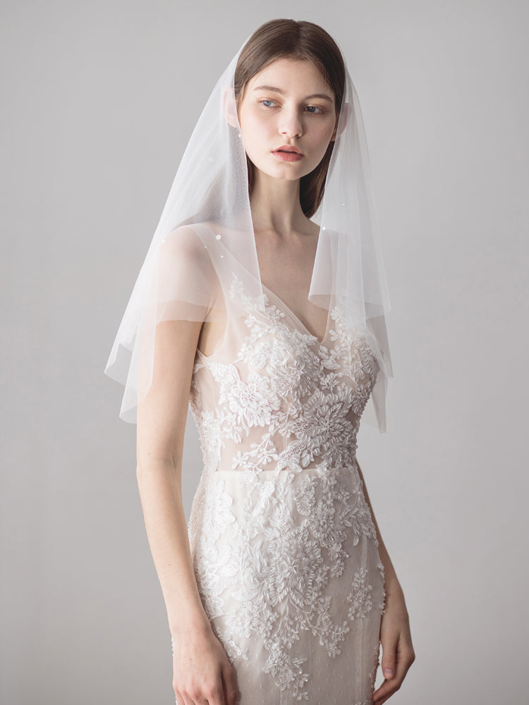 2 Layer Pearl Embellished Tulle Wedding Veil - Elegant Bridal Accessory for Ceremony & Photography | Style V614xmj