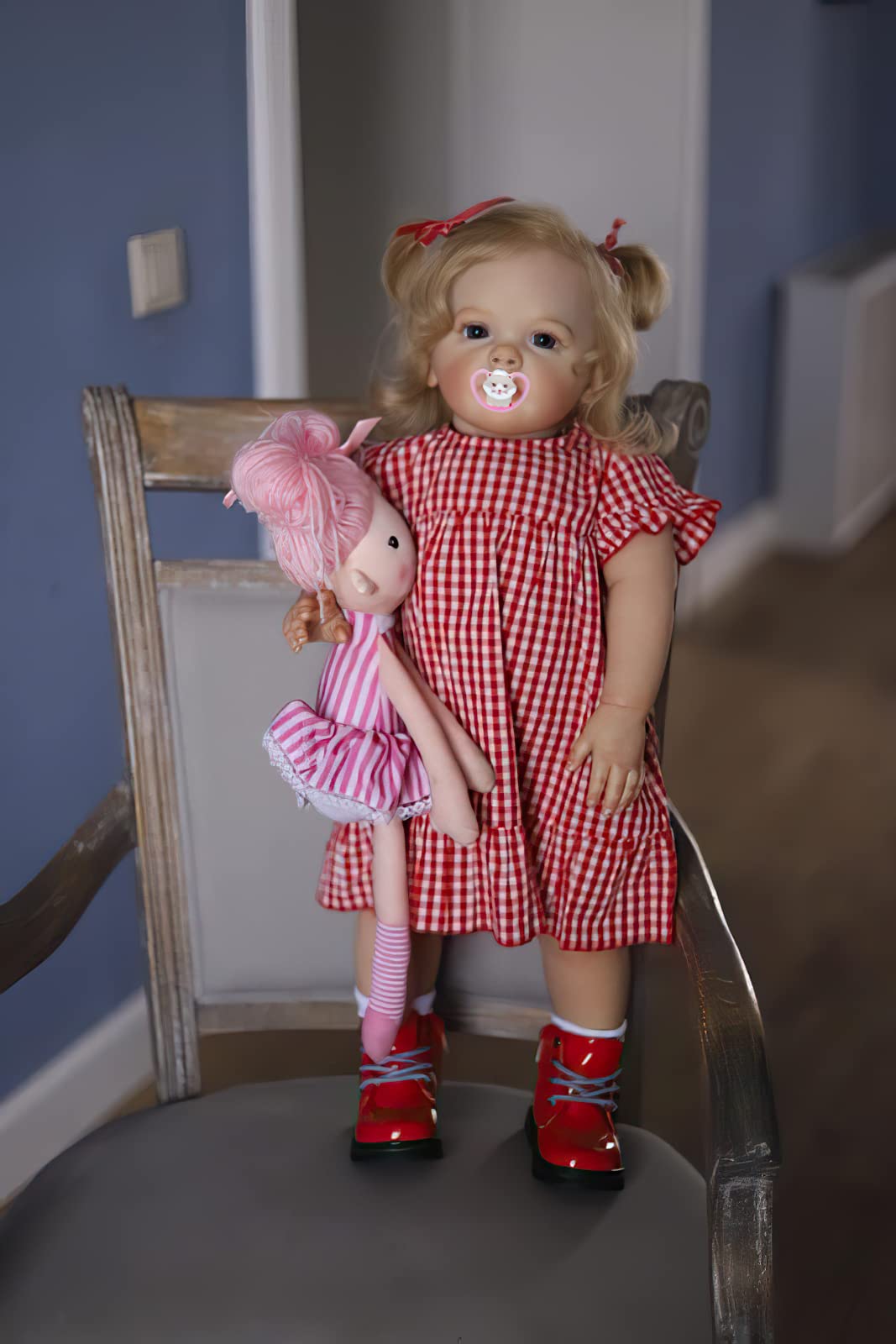 70cm Realistic Reborn Baby Doll with Blonde Curly Hair - Soft Touch Silicone Vinyl Newborn Princess Toddler Girl Doll - Perfect for Nursery Decor, Gift Giving, and Collectibles