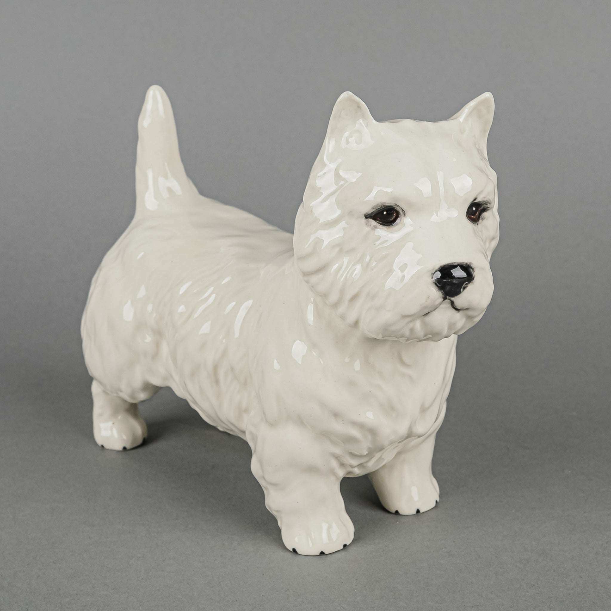 BESWICK West Highland White Terrier Dog Figurine 2038 - Handcrafted Collectible for Home Decor, Gift for Dog Lovers, Perfect for Shelves & Display Cases