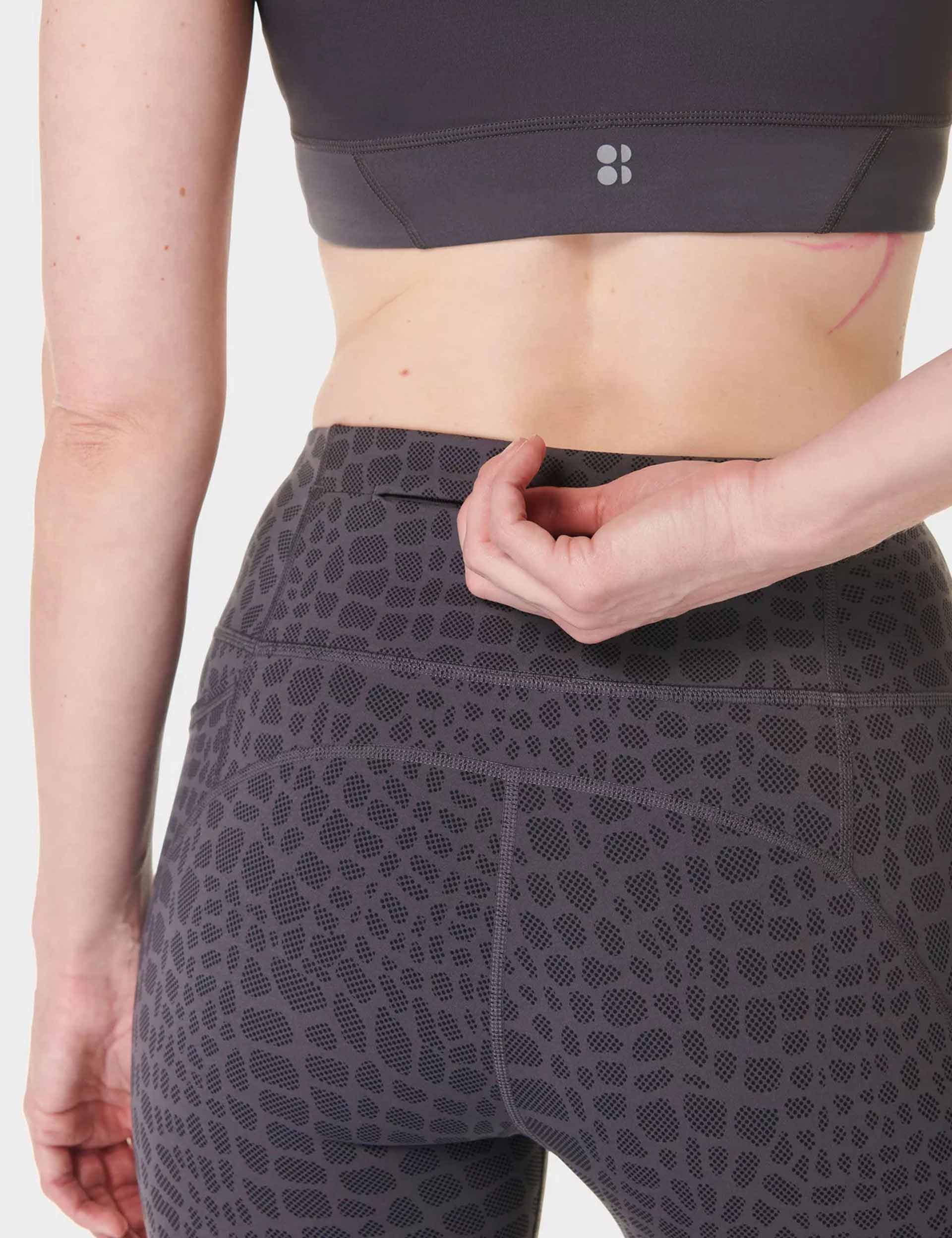 Power 7/8 Gym Leggings for Women - High Waist Grey Croc Halftone Print Workout Leggings - Yoga, Running & Training Activewear