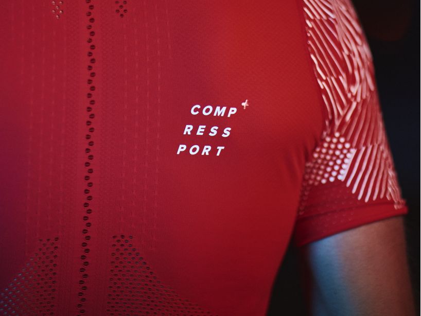 Compressport Men's Running Short Sleeve T-Shirt - Breathable Performance Shirt for Marathon & Training - Red/White - Ideal for Road Running, Gym Workouts & Outdoor Sports