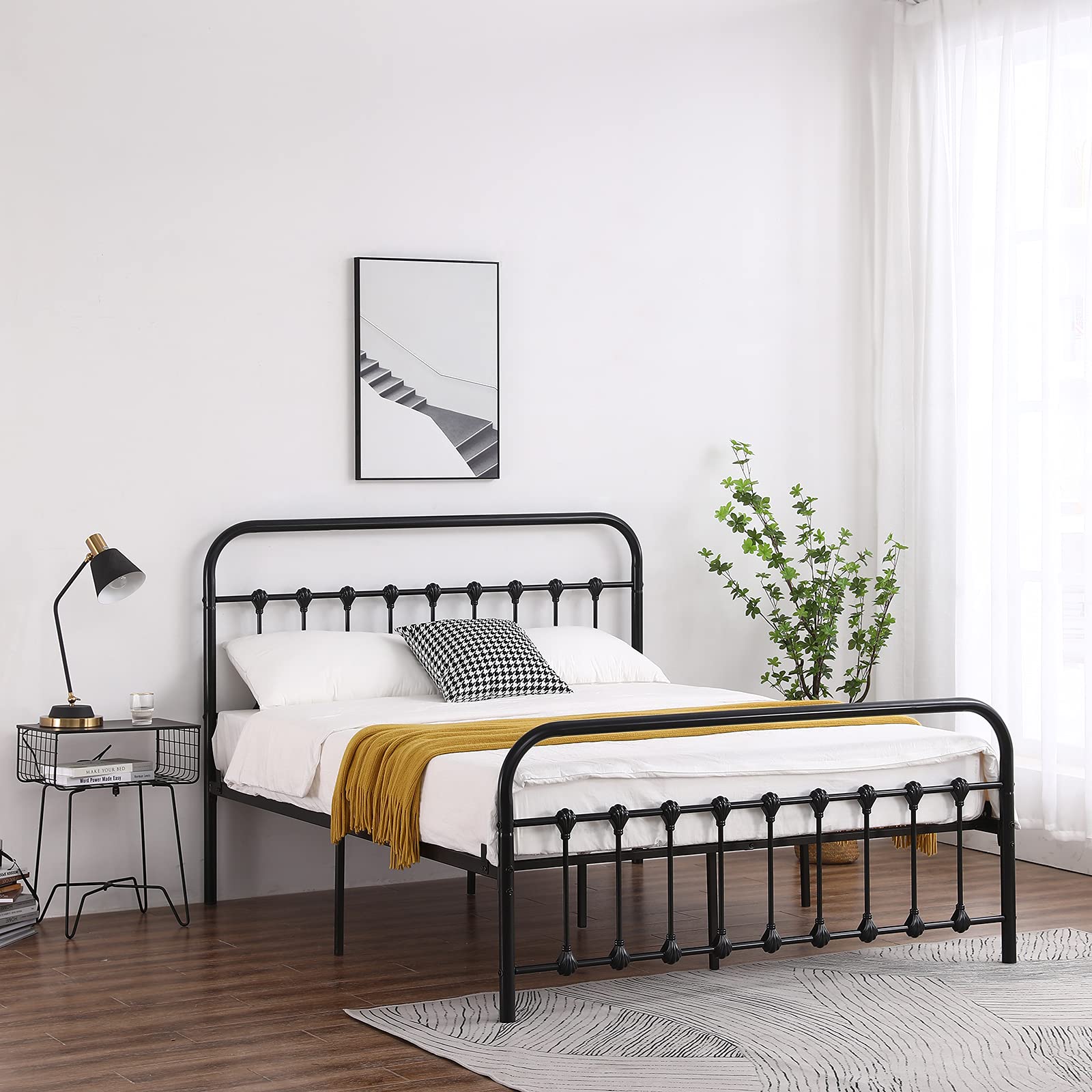 **Full Size Metal Bed Frame with Headboard & Footboard - Sturdy Platform Bed, No Box Spring Needed, Noise-Free Mattress Foundation - Perfect for Bedrooms, Guest Rooms & Dormitories**