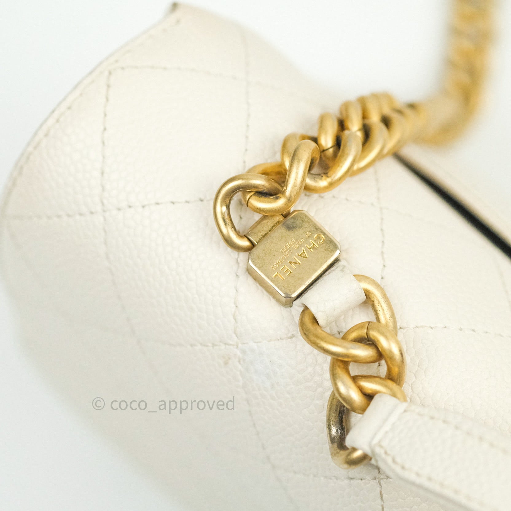 Chanel Chic Affinity Medium Grained Calfskin Handbag with White Gold Hardware - Luxury Designer Crossbody Bag for Women, Perfect for Parties & Evening Events