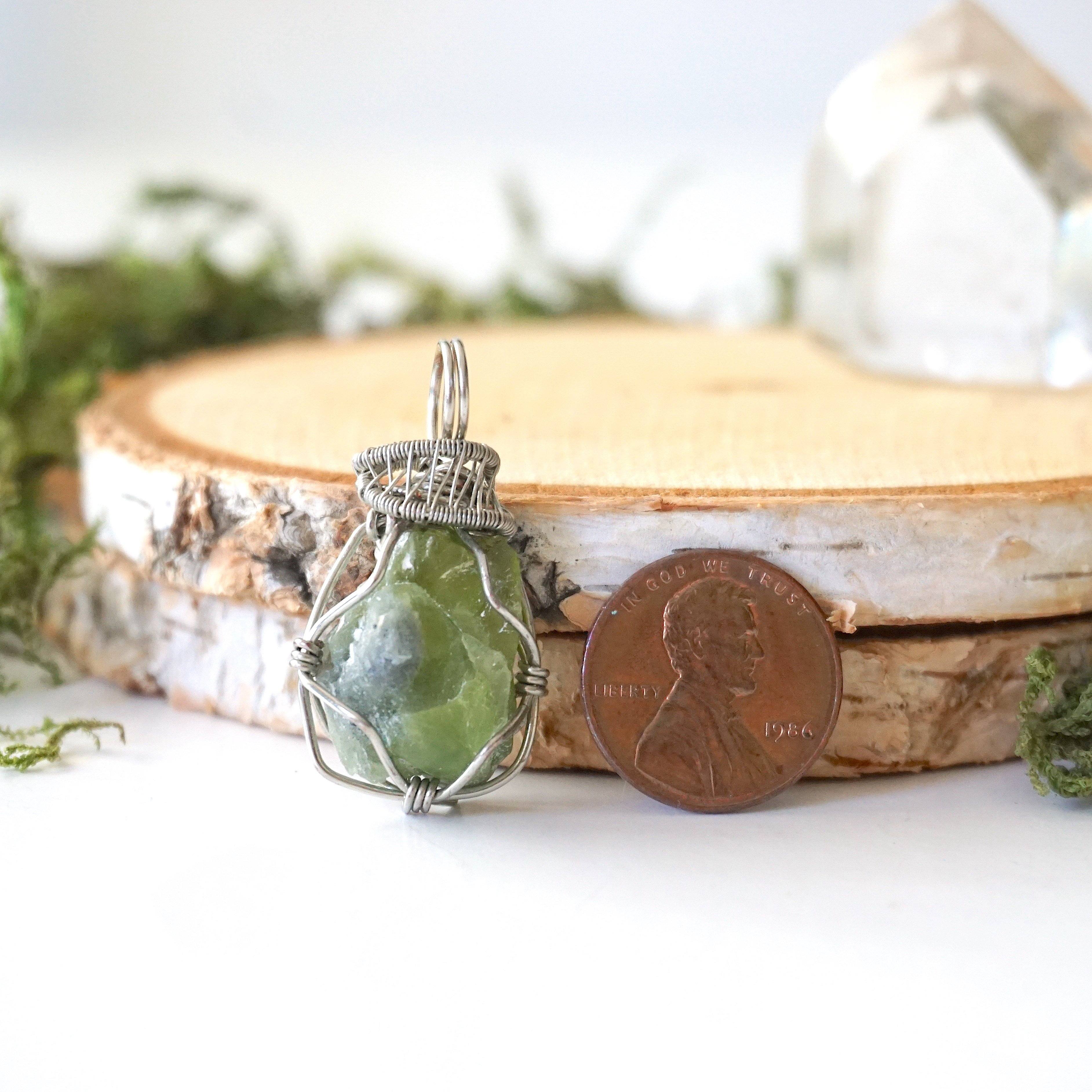 Natural Raw Peridot Pendant Necklace in 14K White Gold - Elegant Jewelry for Women, Perfect for Gifts, Weddings & Special Occasions