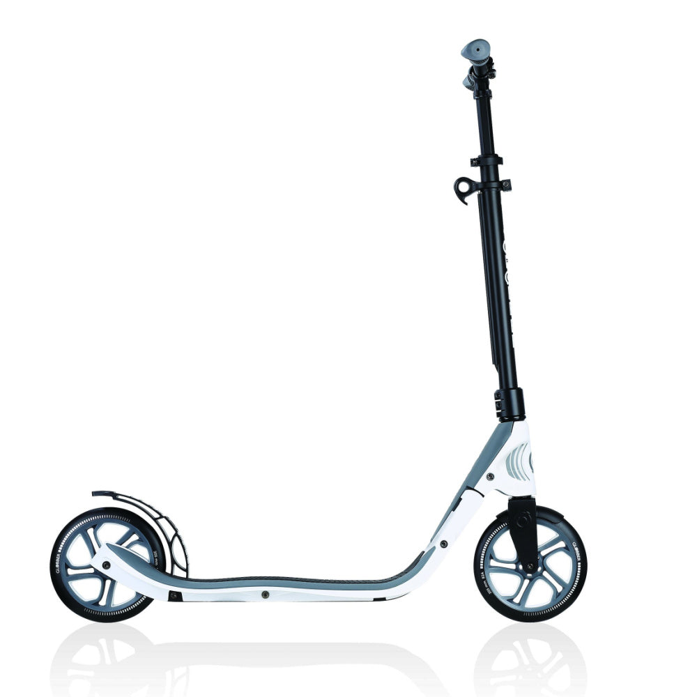 Globber NL 205 Folding Kick Scooter for Adults - Commuter & Urban Travel, Lightweight Aluminum Frame, Smooth Ride for City Streets & Daily Commute
