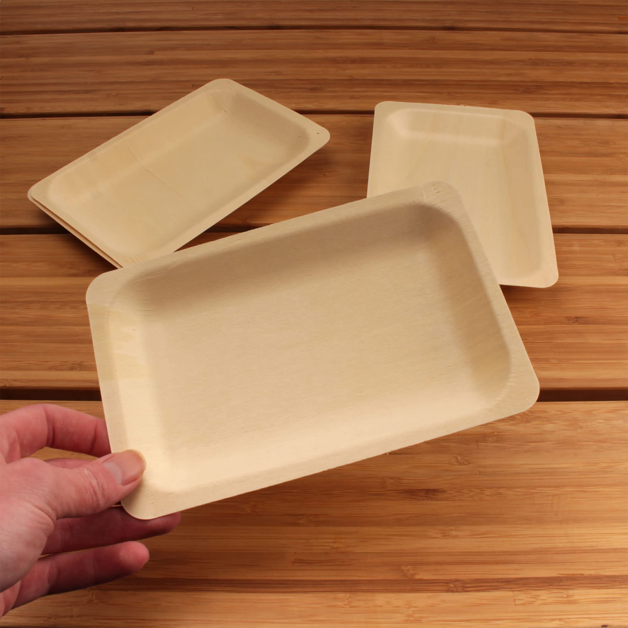 BambooMN - 300 Pack Eco-Friendly Disposable Bamboo Plates 7.7
