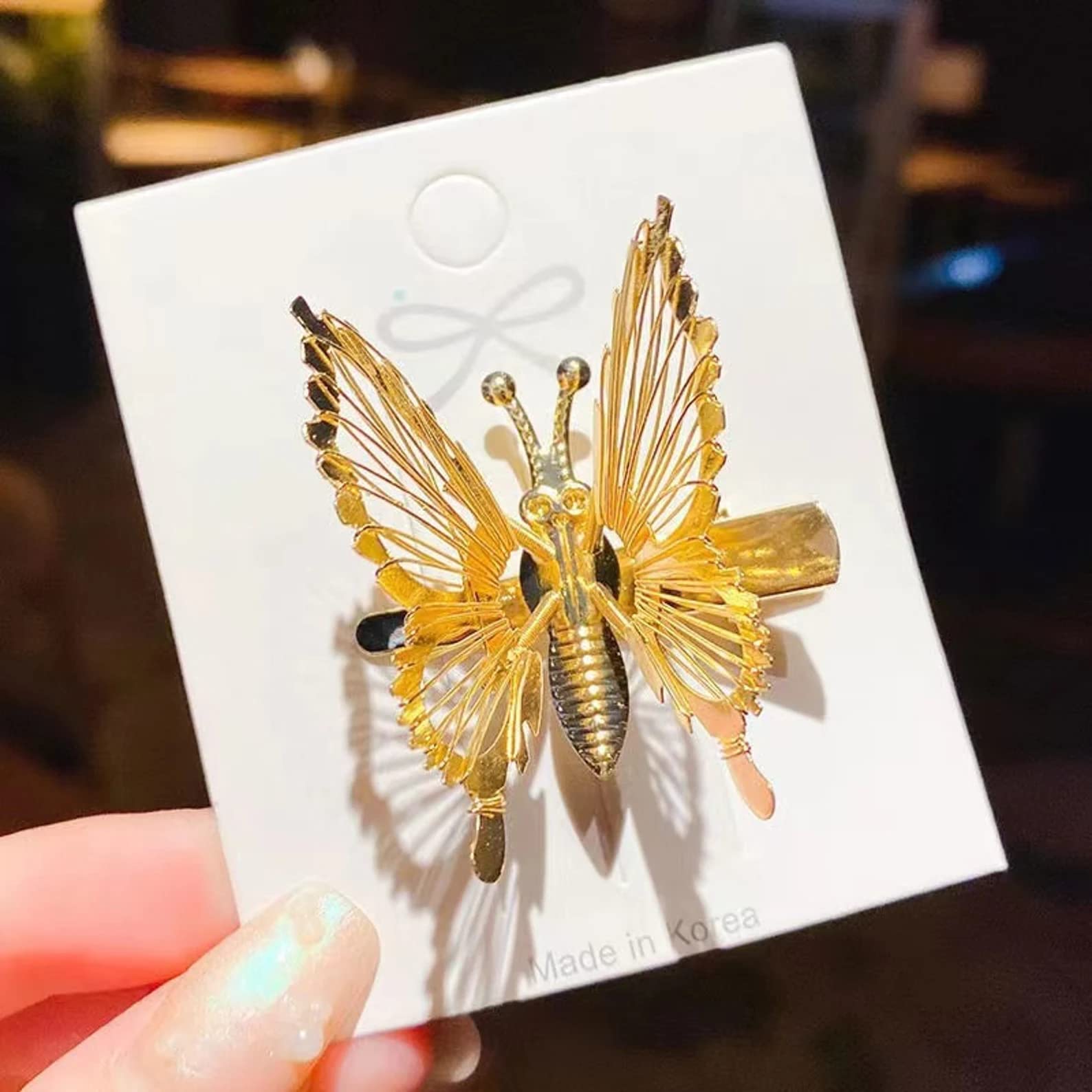 3D Butterfly Hair Clips for Women - 3 Pack Metal Moving Butterfly Hair Barrettes, Hair Clamps & Pins - Golden & Silver Hair Styling Accessories for Girls & Women - Perfect for Weddings, Parties & Everyday Wear