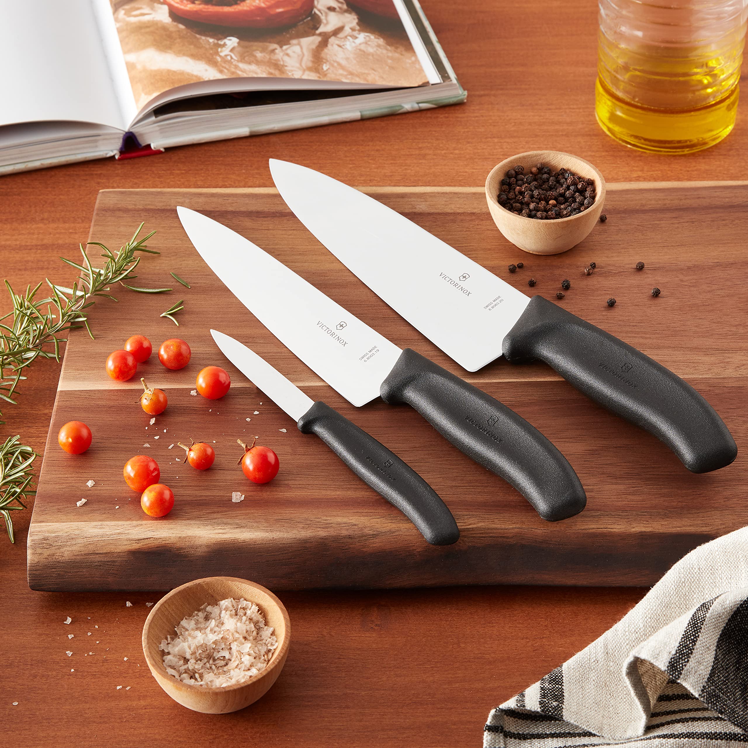 Victorinox Swiss Classic 3-Piece Chef's Knife Set - High-Quality Stainless Steel Kitchen Knives for Professional Cooking & Home Use - Perfect for Chopping, Slicing & Dicing Vegetables, Meat & Fruits