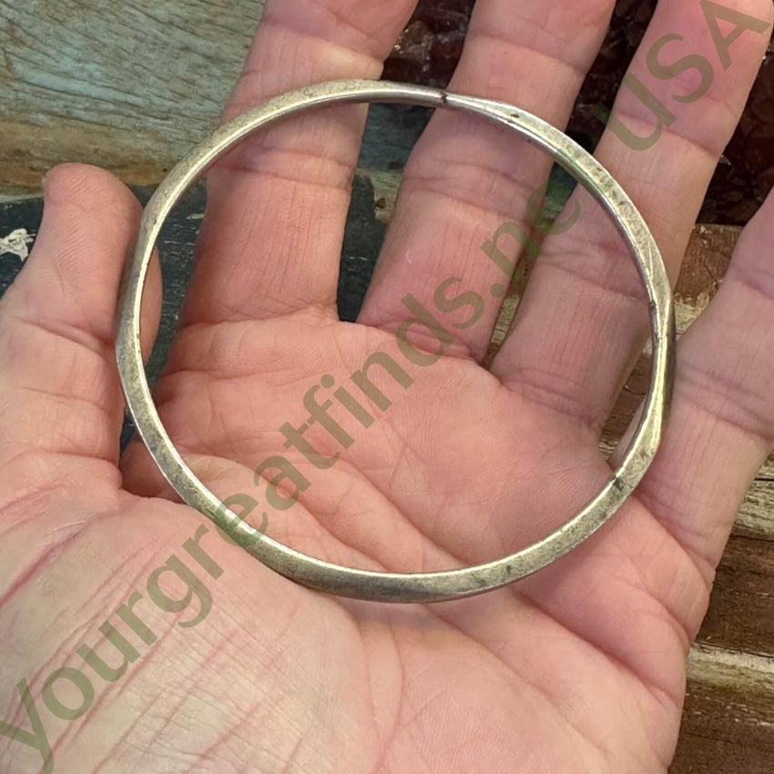Authentic Sterling Silver Bangle Bracelet - Handcrafted Mexican Vintage Jewelry - Perfect for Boho Fashion, Gift Giving & Special Occasions