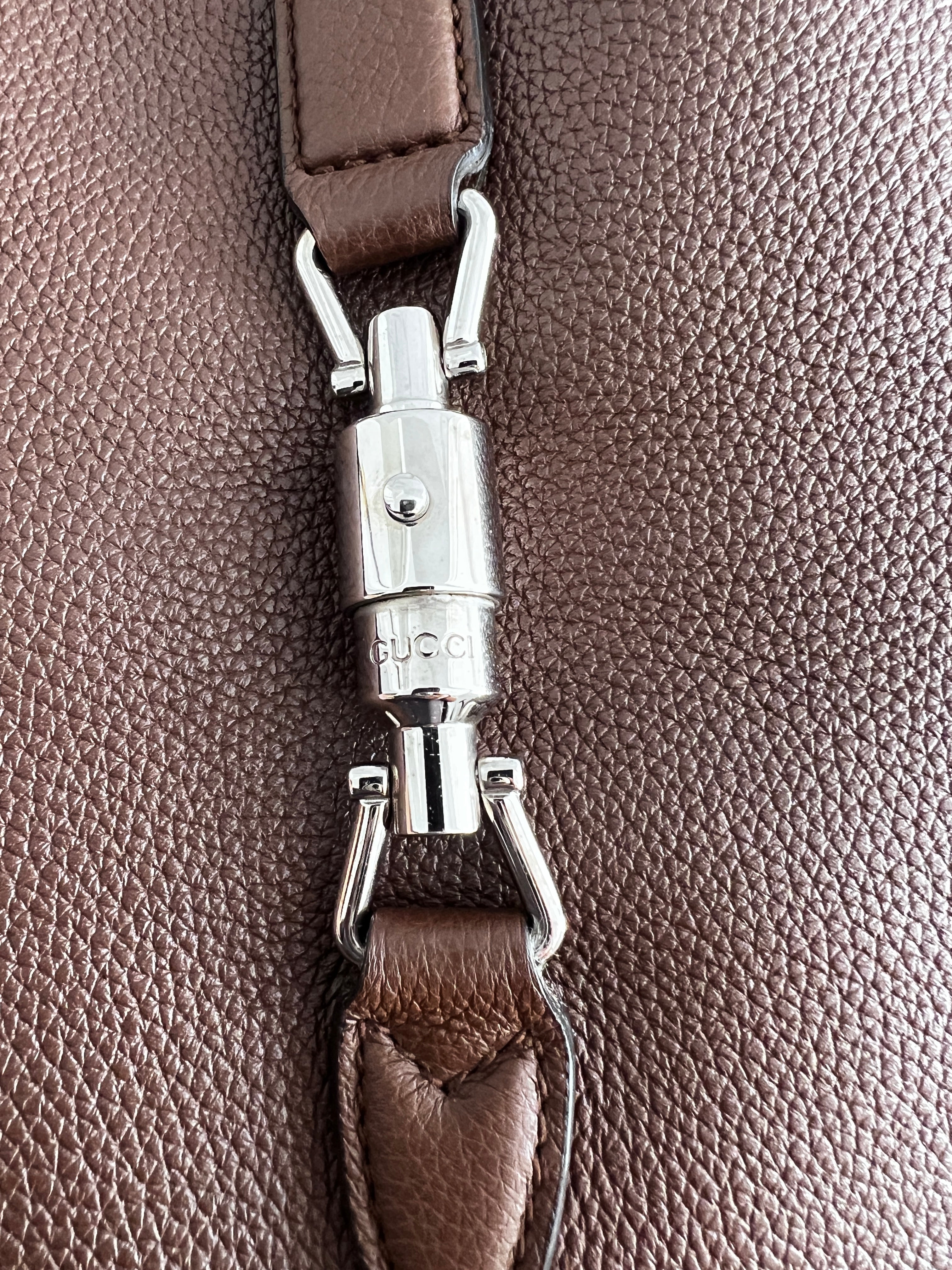 Gucci Brown Grain Leather Hobo Bag - Stylish Crossbody Shoulder Bag for Women, Fashionable Everyday Purse for Work, Travel & Shopping