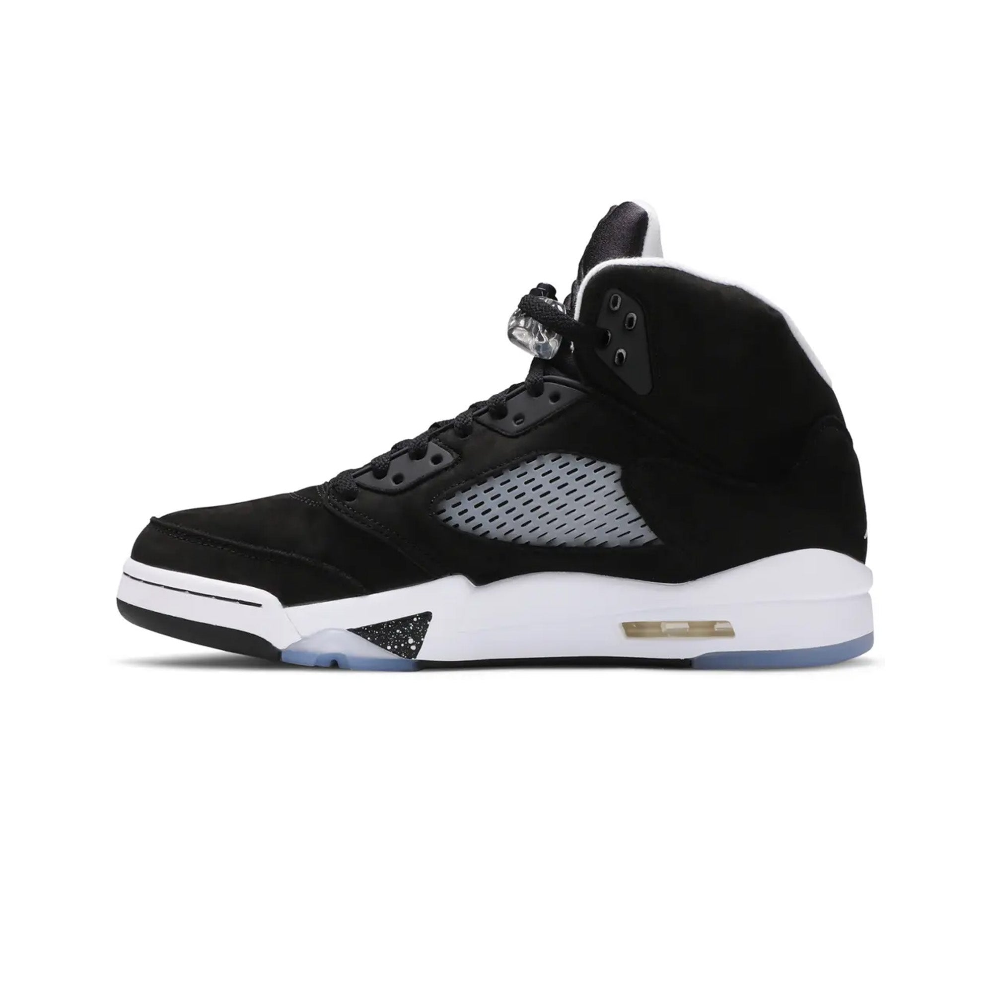 Air Jordan 5 'Oreo' Retro 2021 - Men's Basketball Shoes - Black & White Sneakers for Casual Wear & Street Style