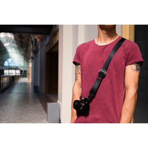 Peak Design Slide Lite Camera Strap (Ash Gray) - Comfortable Adjustable Neck Strap for DSLR & Mirrorless Cameras - Perfect for Travel, Hiking & Photography Enthusiasts
