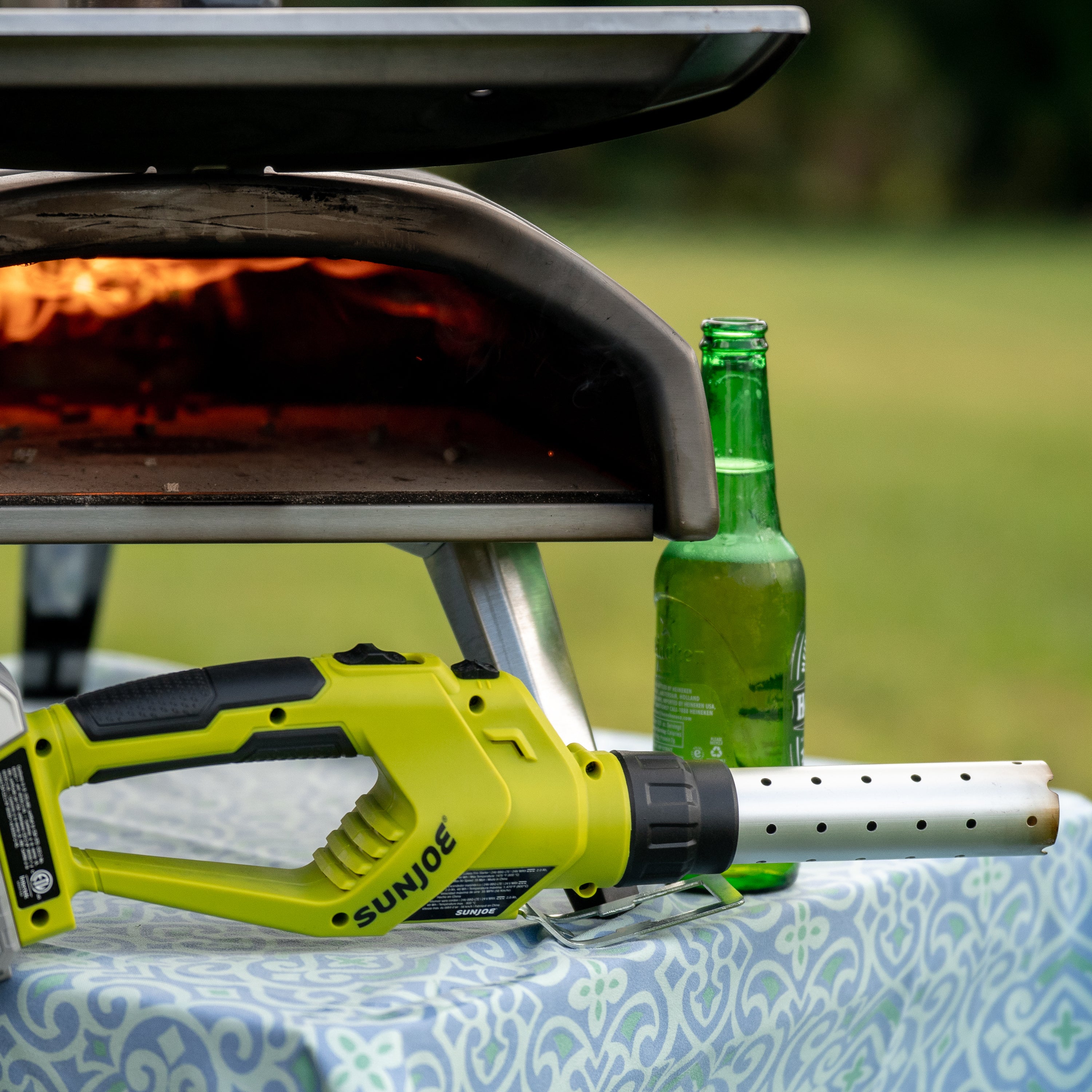 Sun Joe 24V Cordless Electric Fire Starter for BBQ Grills - 1380°F in 30 Seconds | IONMAX Battery-Powered Lighter with 2.0Ah Battery & Charger | Perfect for Outdoor Camping, Picnics & Backyard Barbecues