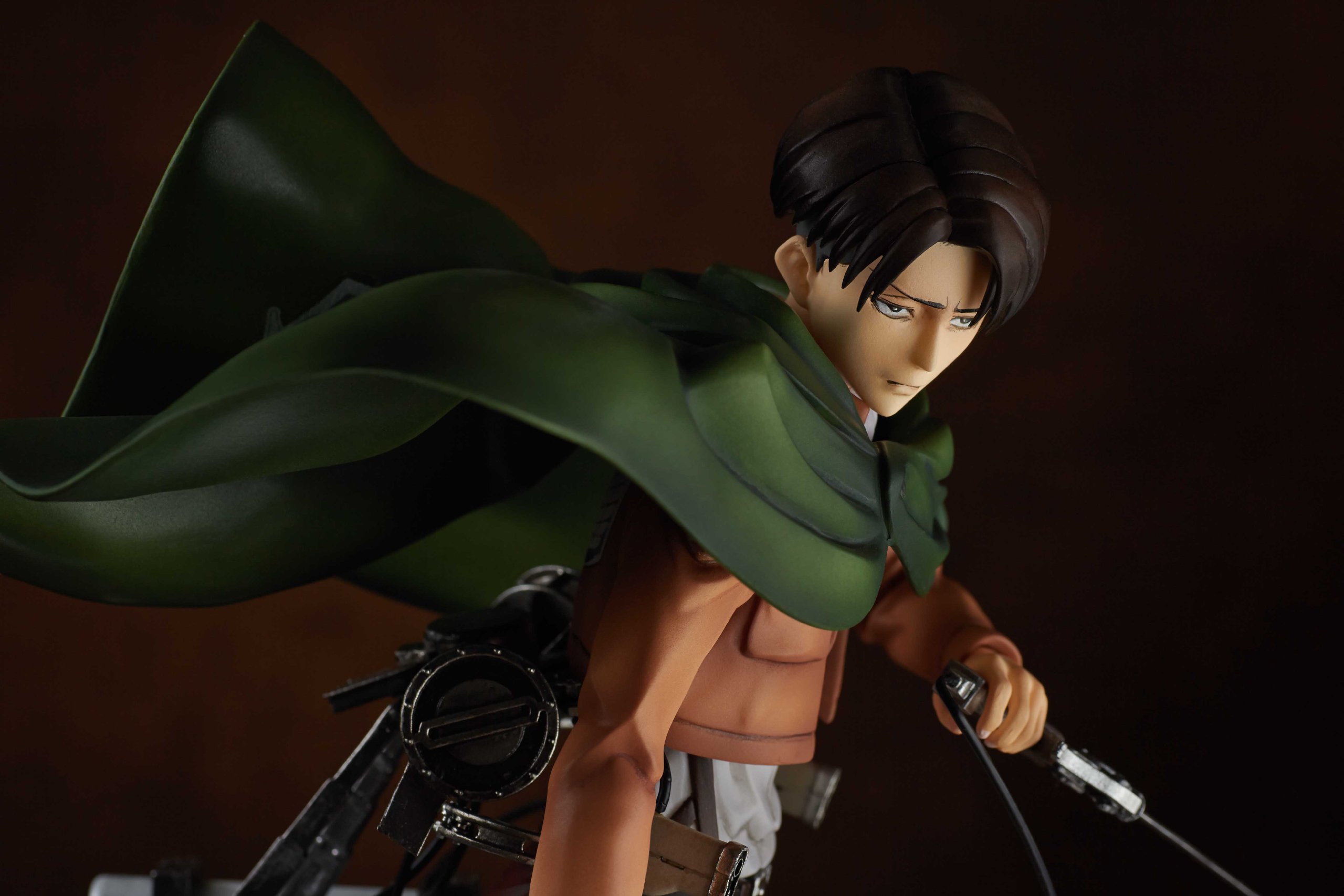 Attack on Titan Levi PVC Action Figure - 1/7 Scale Anime Collectible Model for Fans - Perfect for Display, Gifts, and Anime Enthusiast Collections